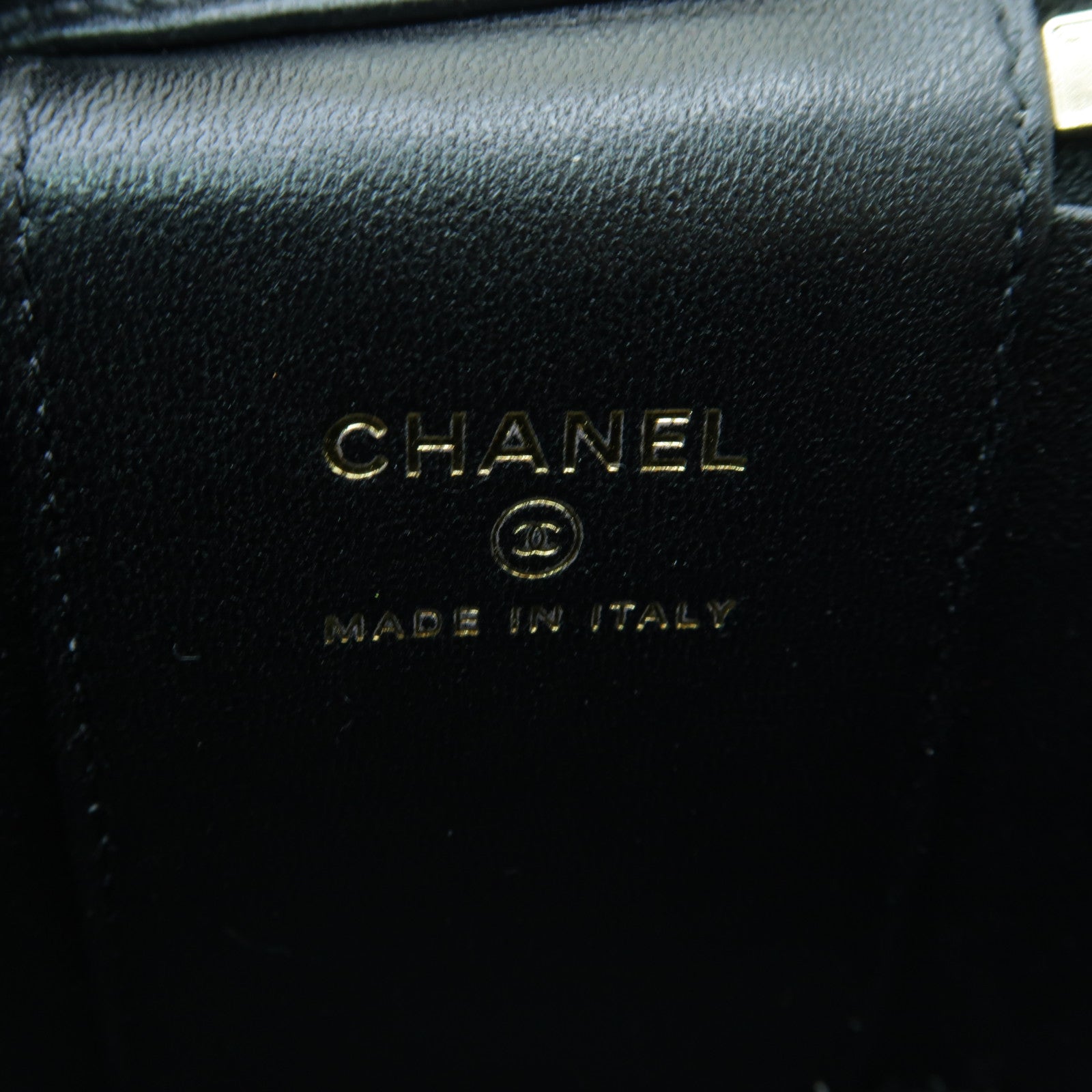 CHANEL 菱格羊皮皮革Chain Shoulder金扣鏈帶肩背袋黑色
