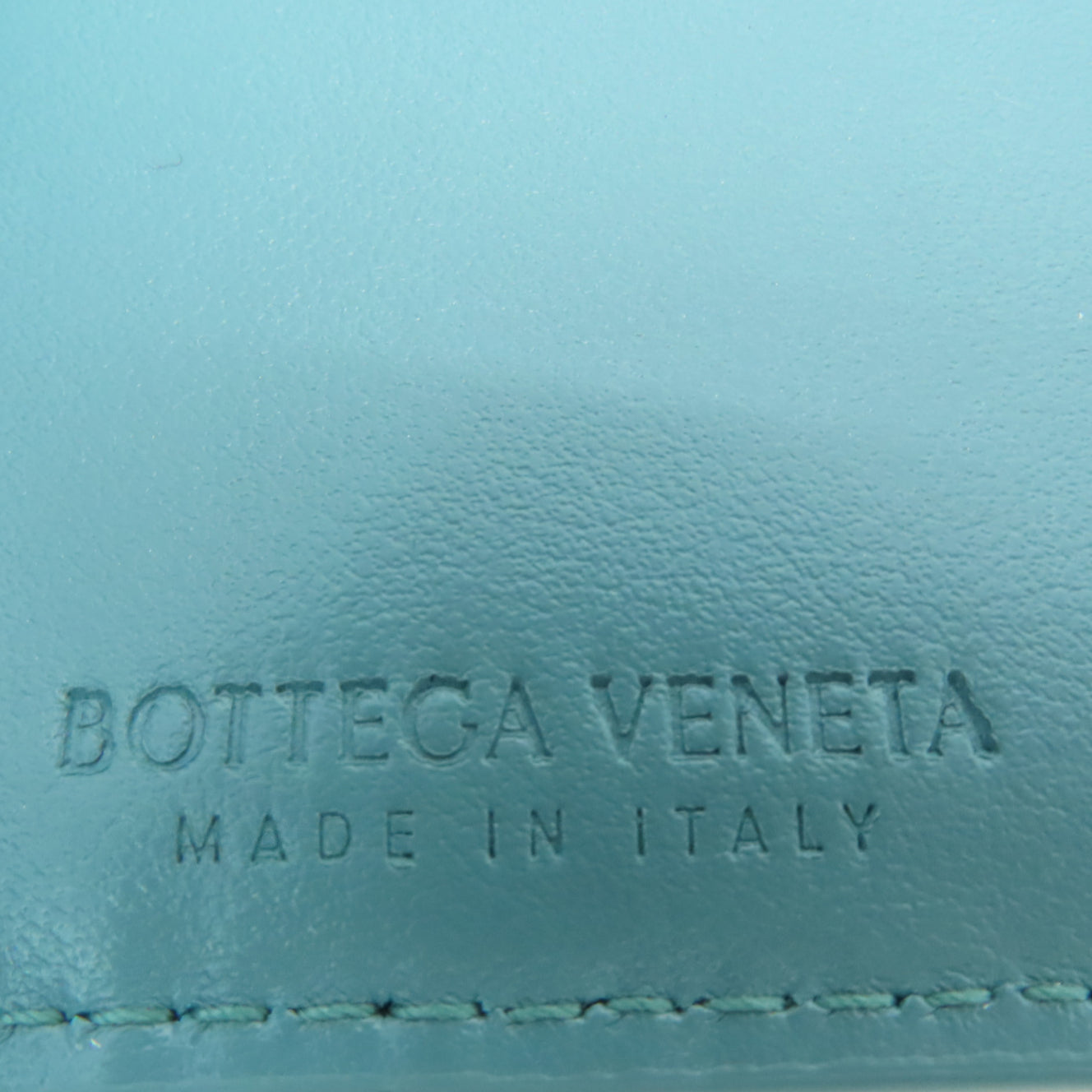 BOTTEGA VENETA 织纹皮革Wallet银扣钱包绿色