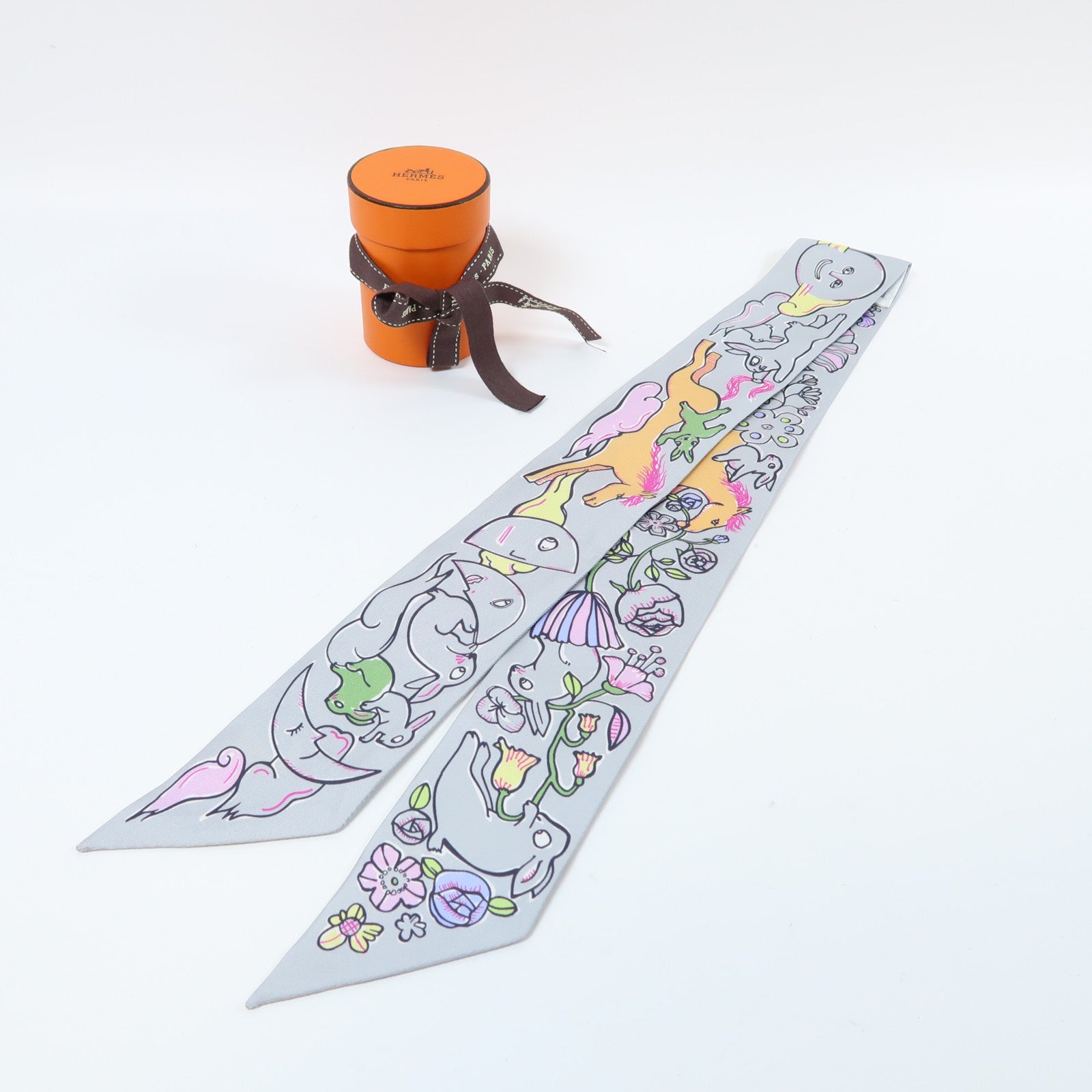 HERMES 絲質Twilly Scarf絲巾灰色