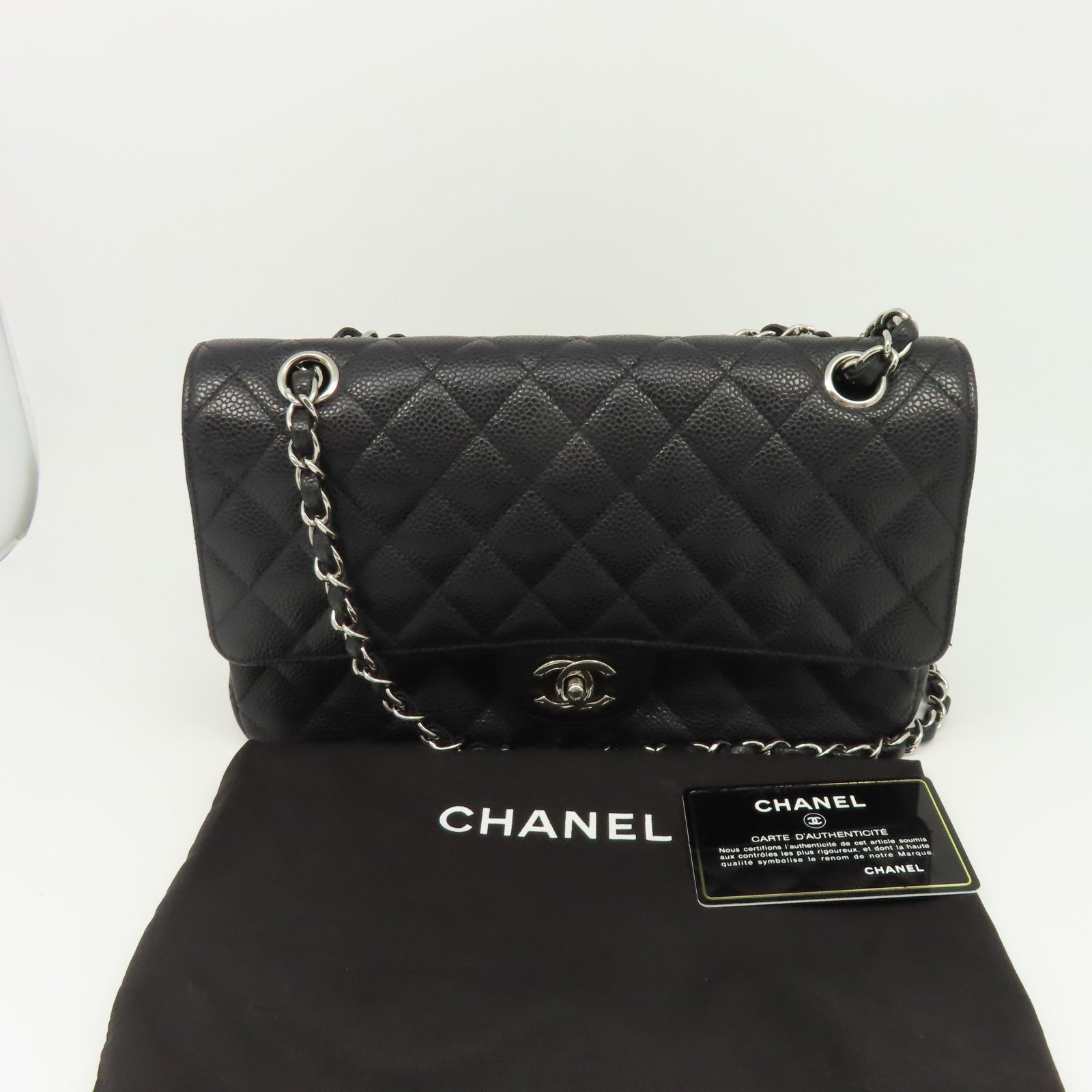 CHANEL 菱格Caviar皮革Classic 25銀扣鏈帶肩背袋黑色