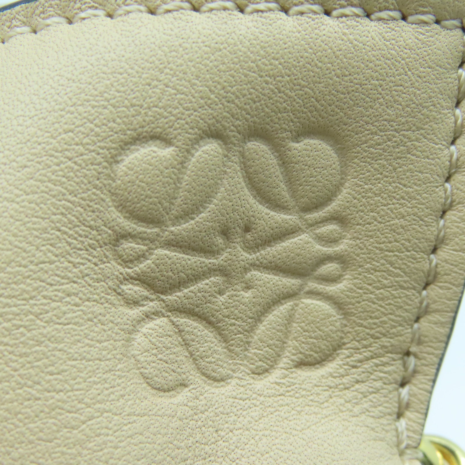 LOEWE Leather Clutch Flamenco Gold Buckle Chain Shoulder Bag Beige