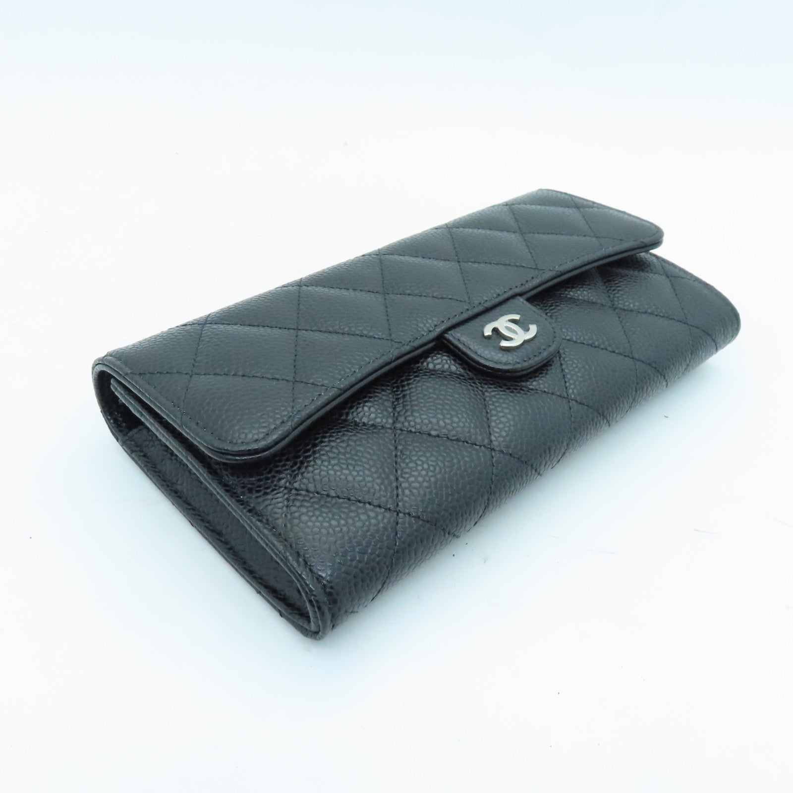 CHANEL Caviar Leather Classic Long Wallet Silver Buckle Long Wallet Black