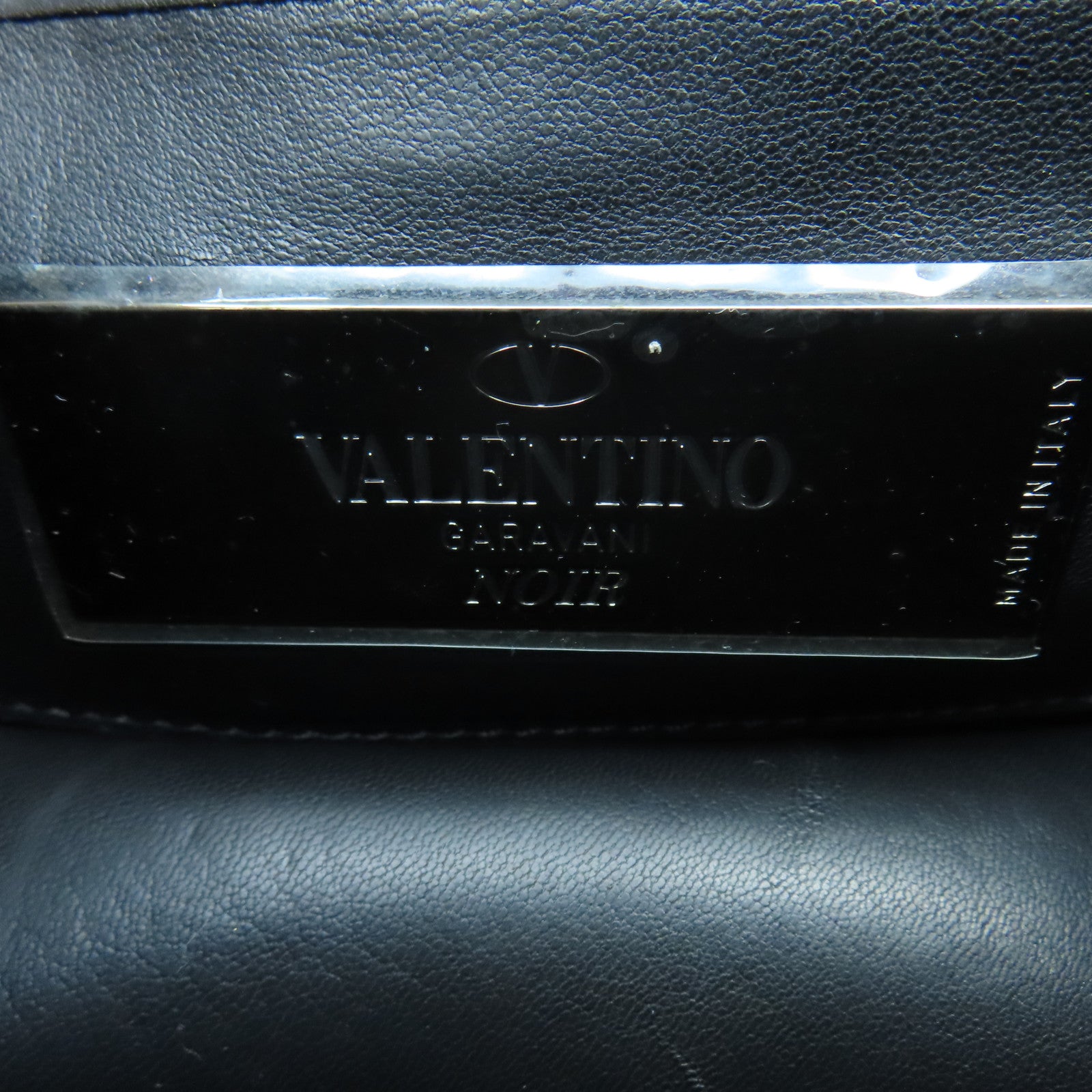 Valentino 牛皮皮革Mini Rockstud Glam Lock銀扣鏈帶肩背袋黑色