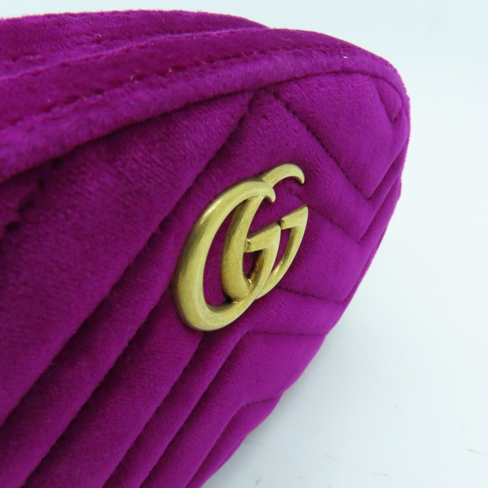 GUCCI Velvet GG Marmont Belt Bag Purple