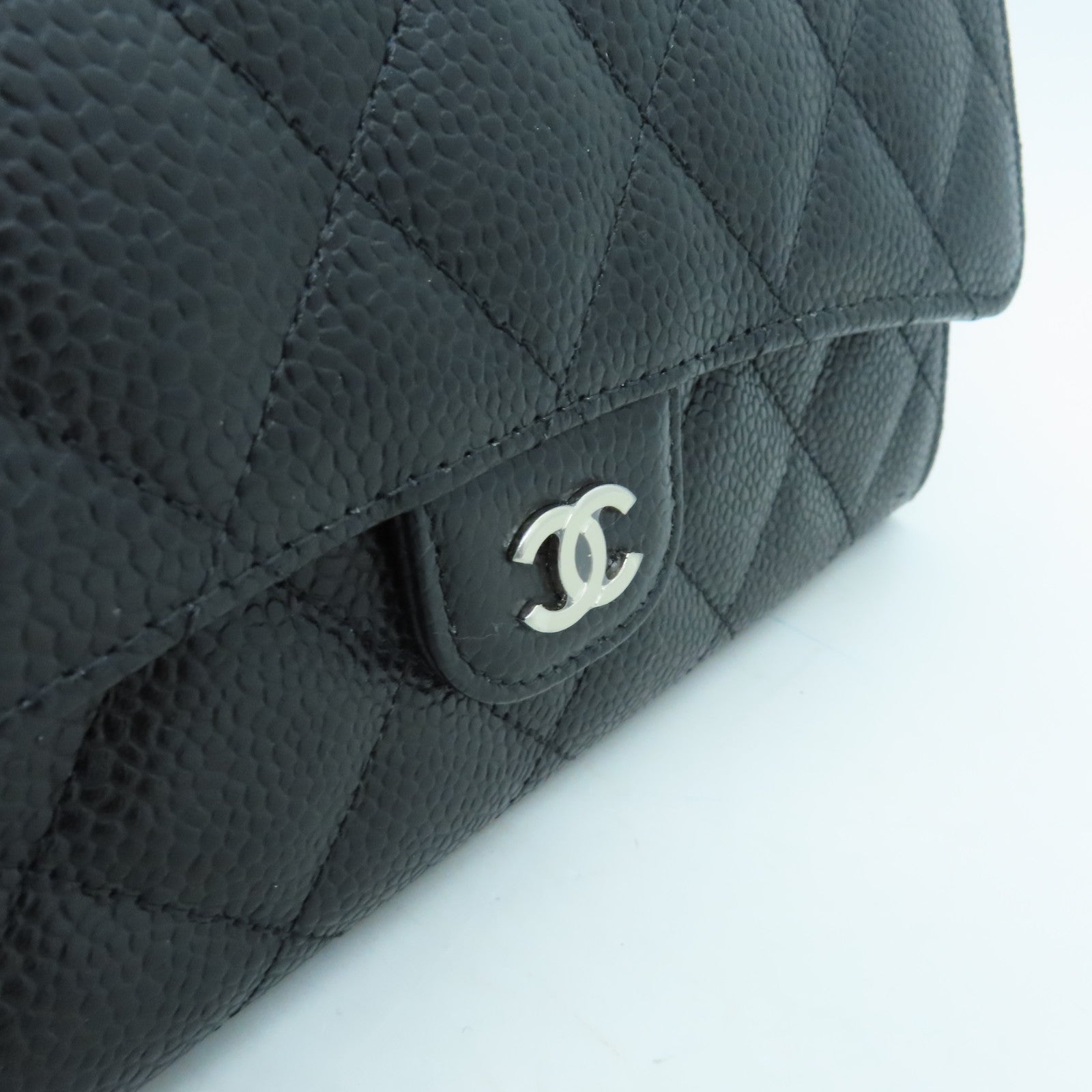 CHANEL Caviar Leather Classic Long Wallet Silver Buckle Long Wallet Black