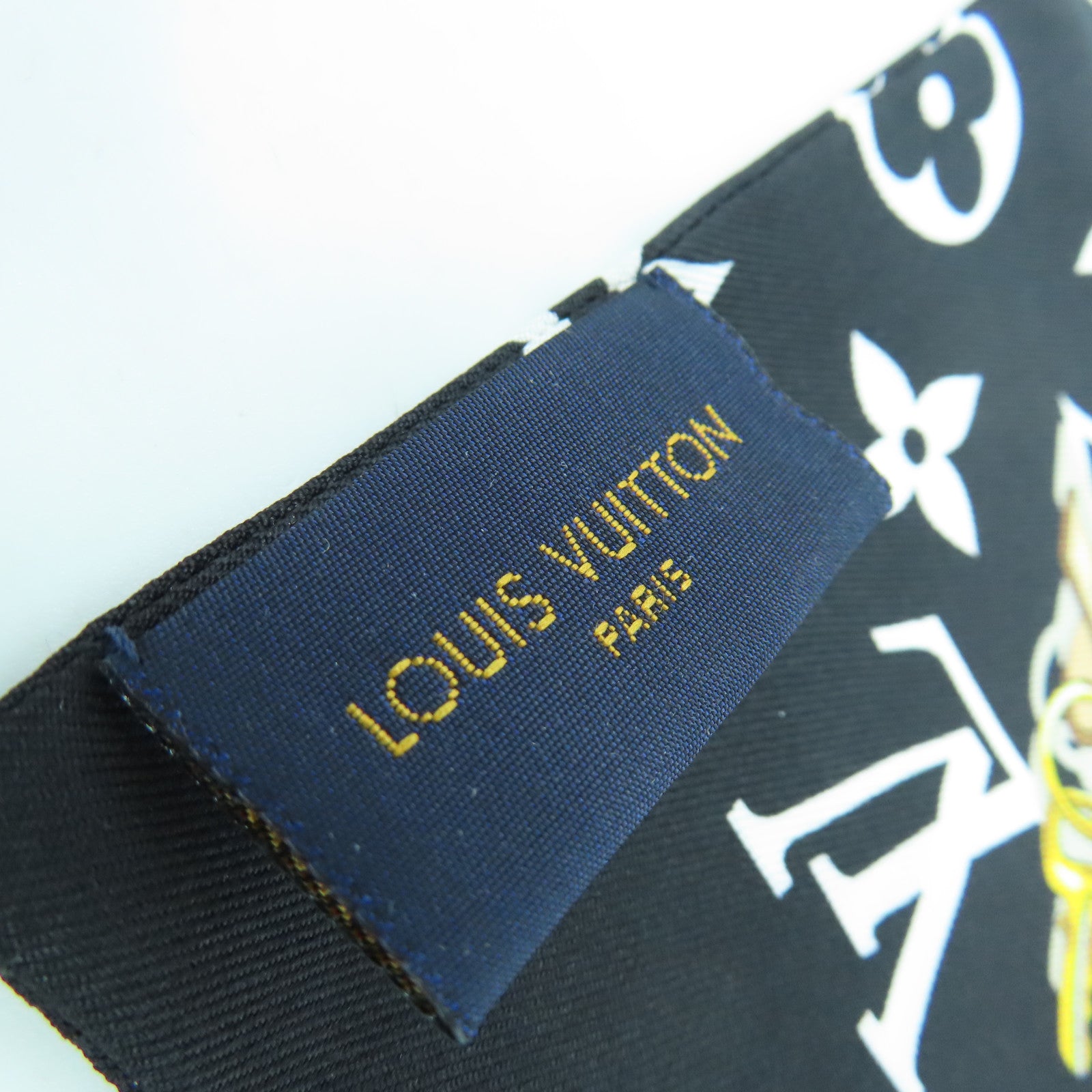 LOUIS VUITTON 絲質Scarf絲巾黑色/白色
