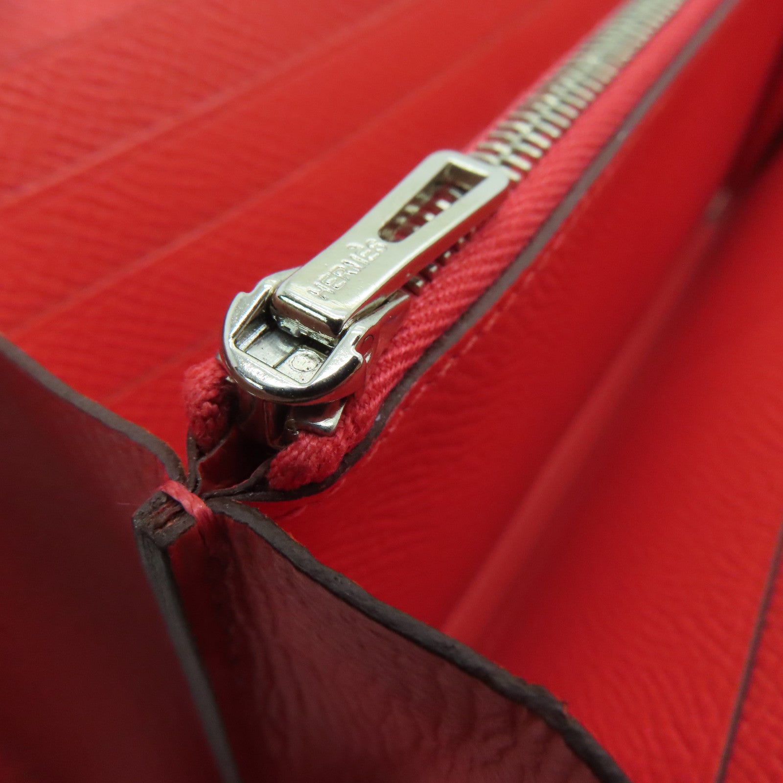 HERMES 【激减优惠】Epsom皮革Azap Wallet With Lucky Wrist Strap拉链长钱包Rose Jaipur粉红色
