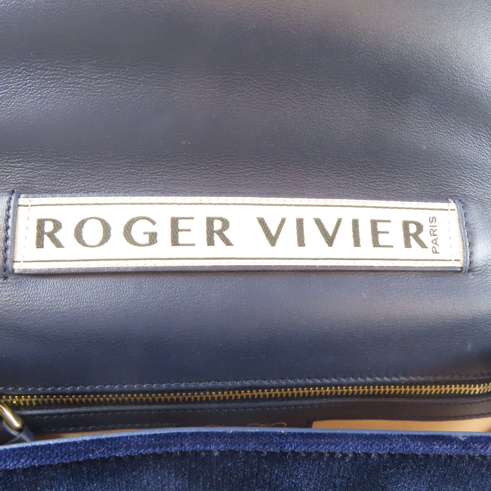 Roger Vivier 天鵝絨Roger Vivier Chain Shoulder銀扣鏈帶肩背袋藍色