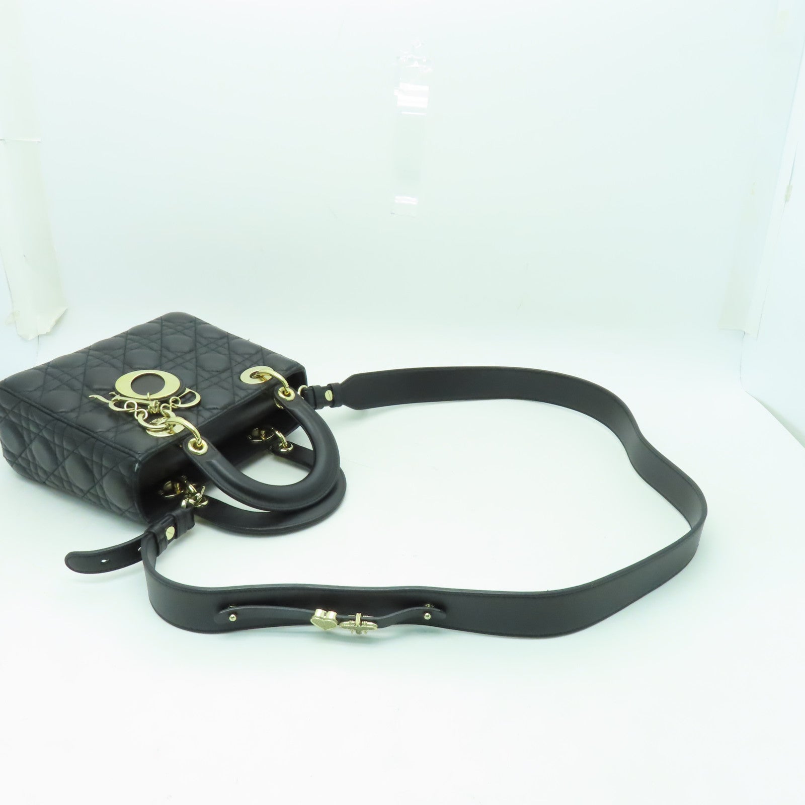 Dior 牛皮皮革Lady Dior金扣手挽肩背兩用袋黑色
