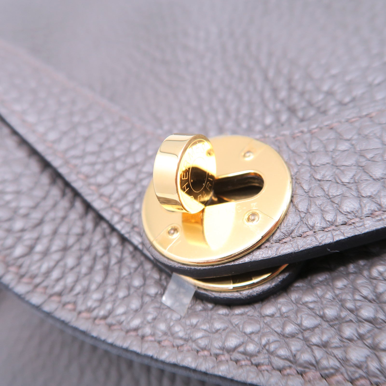 HERMES Taurillon Clemence皮革Lindy 30金扣手挽肩背兩用袋錫器灰色