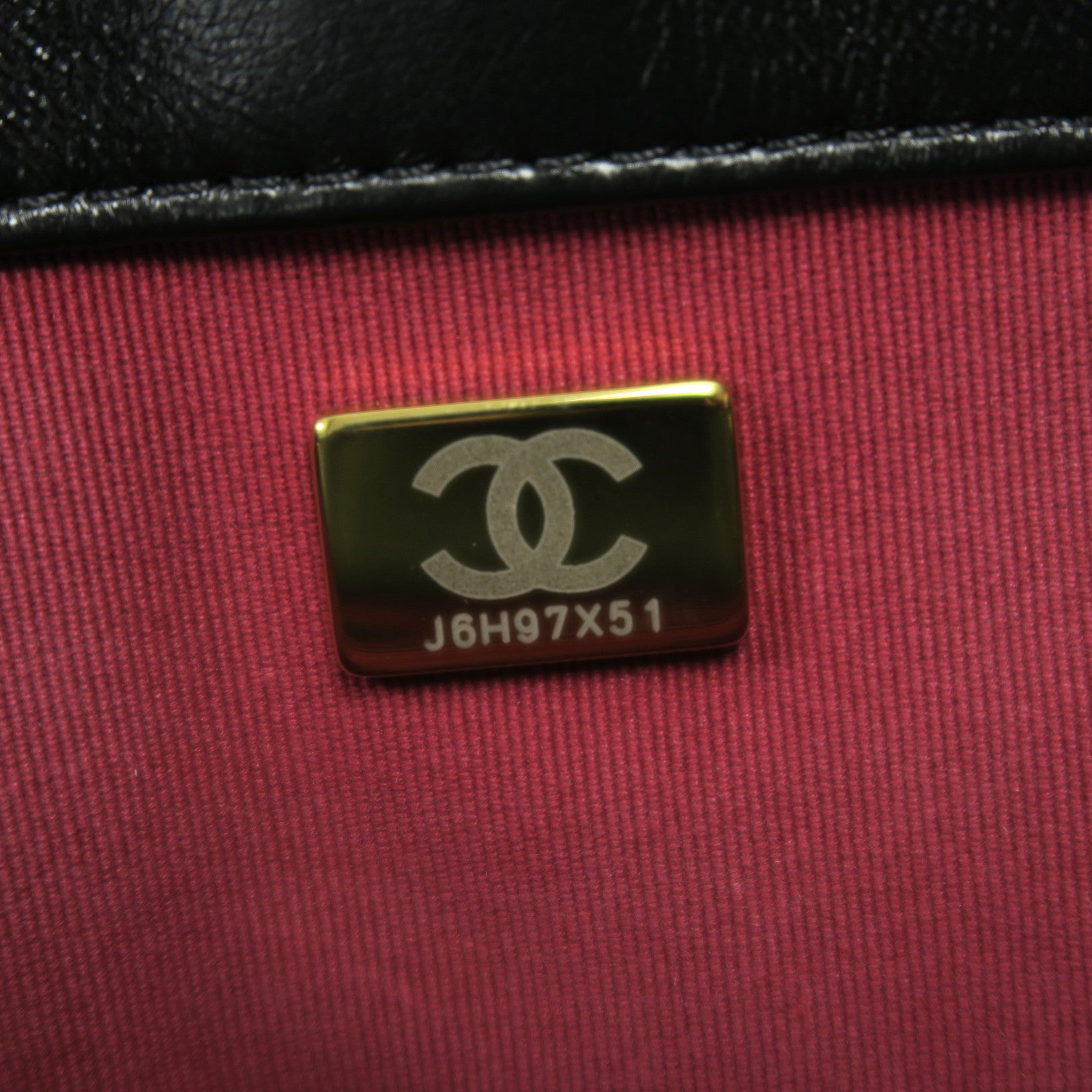 CHANEL 菱格羊皮皮革Hobo Bag金扣鏈帶肩背袋黑色