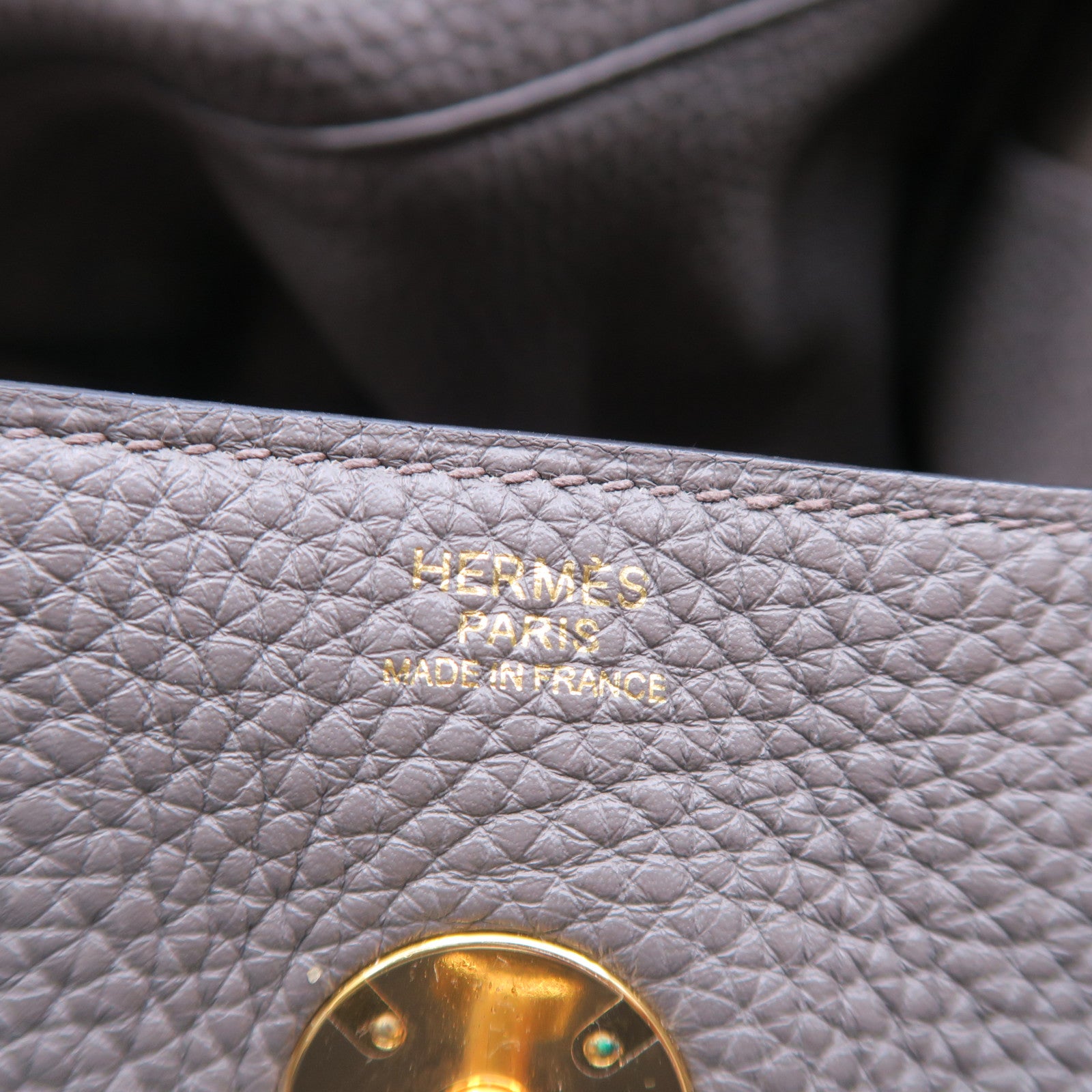 HERMES Taurillon Clemence皮革Lindy 30金扣手挽肩背兩用袋錫器灰色