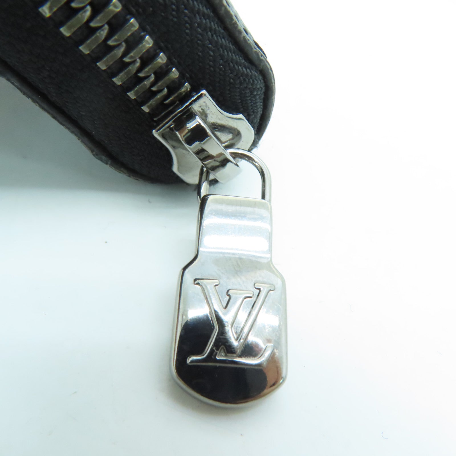LOUIS VUITTON Monogram Eclipse Long pocketbook silver buckle long wallet black