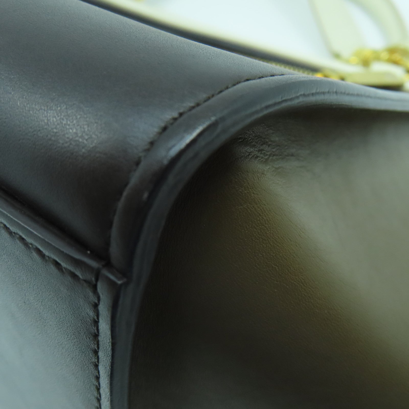 CELINE 【激減優惠】牛皮皮革Trapeze金扣手挽肩背兩用袋棕色/白色/黑色
