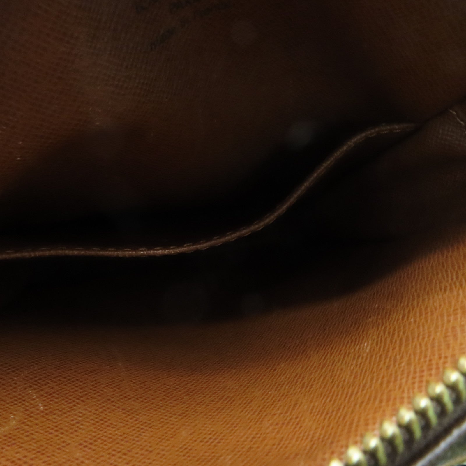 LOUIS VUITTON Monogram Danube Shoulder Bag金扣肩背袋啡色