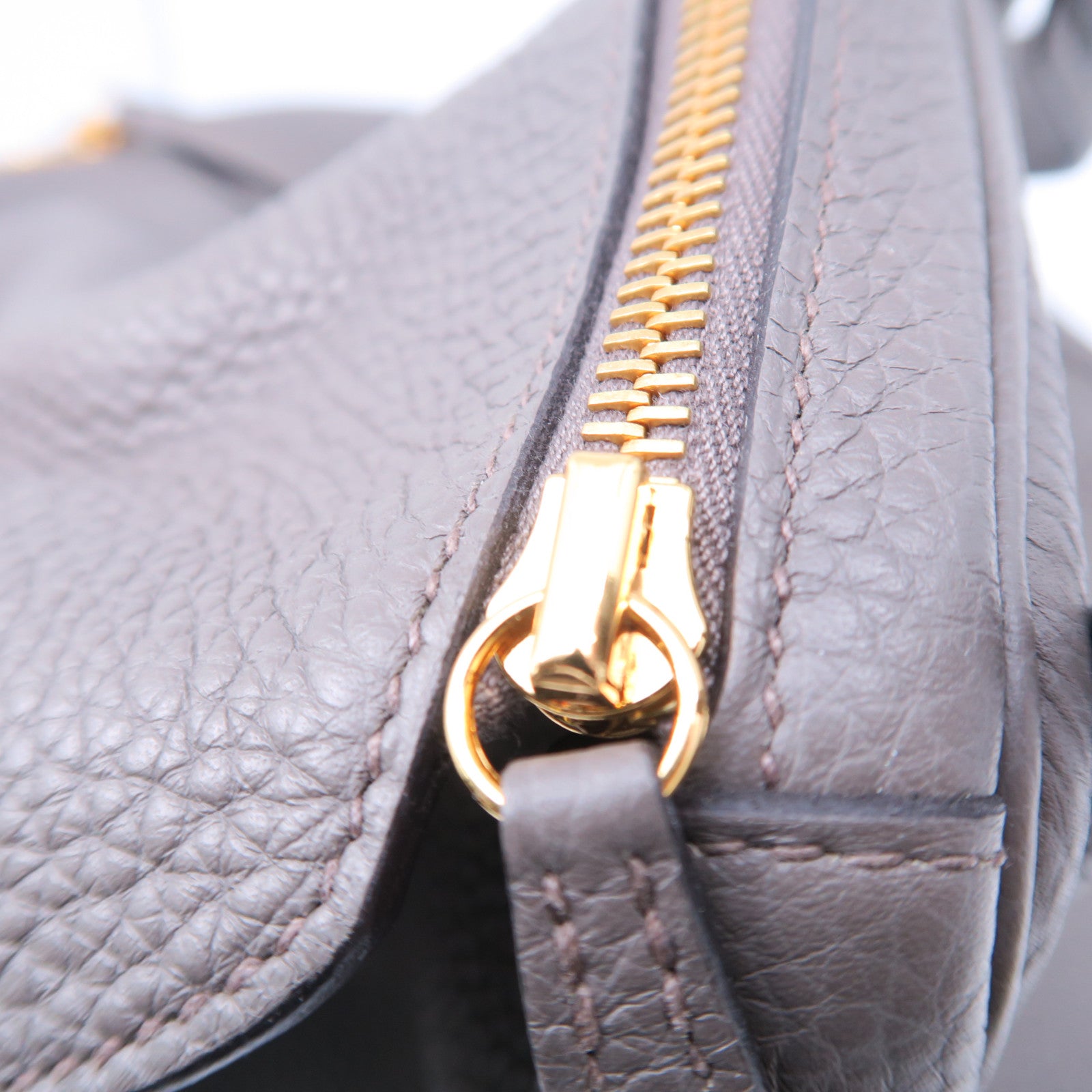 HERMES Taurillon Clemence皮革Lindy 30金扣手挽肩背兩用袋錫器灰色