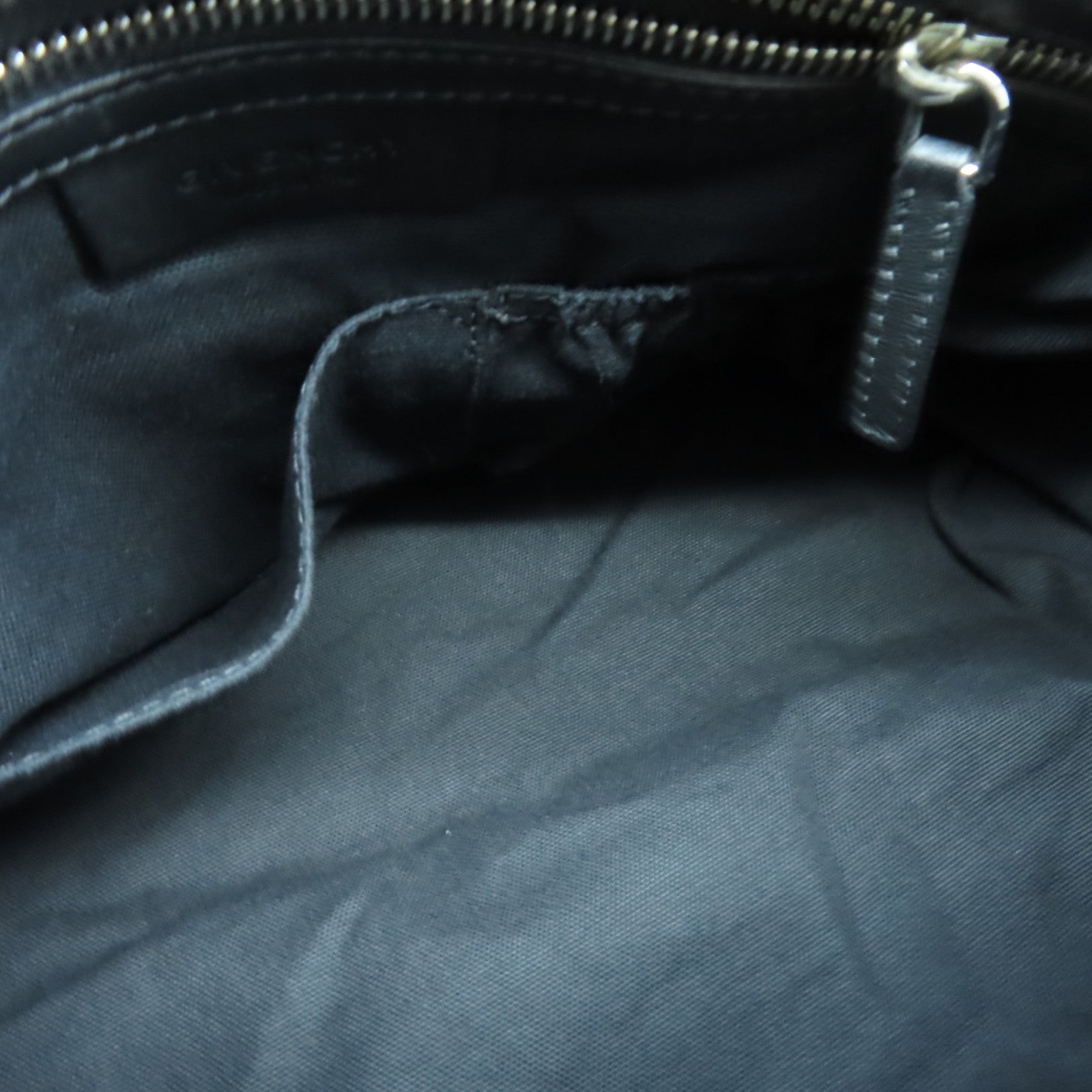 GIVENCHY 牛皮皮革Pandora Medium銀扣手挽肩背兩用袋黑色