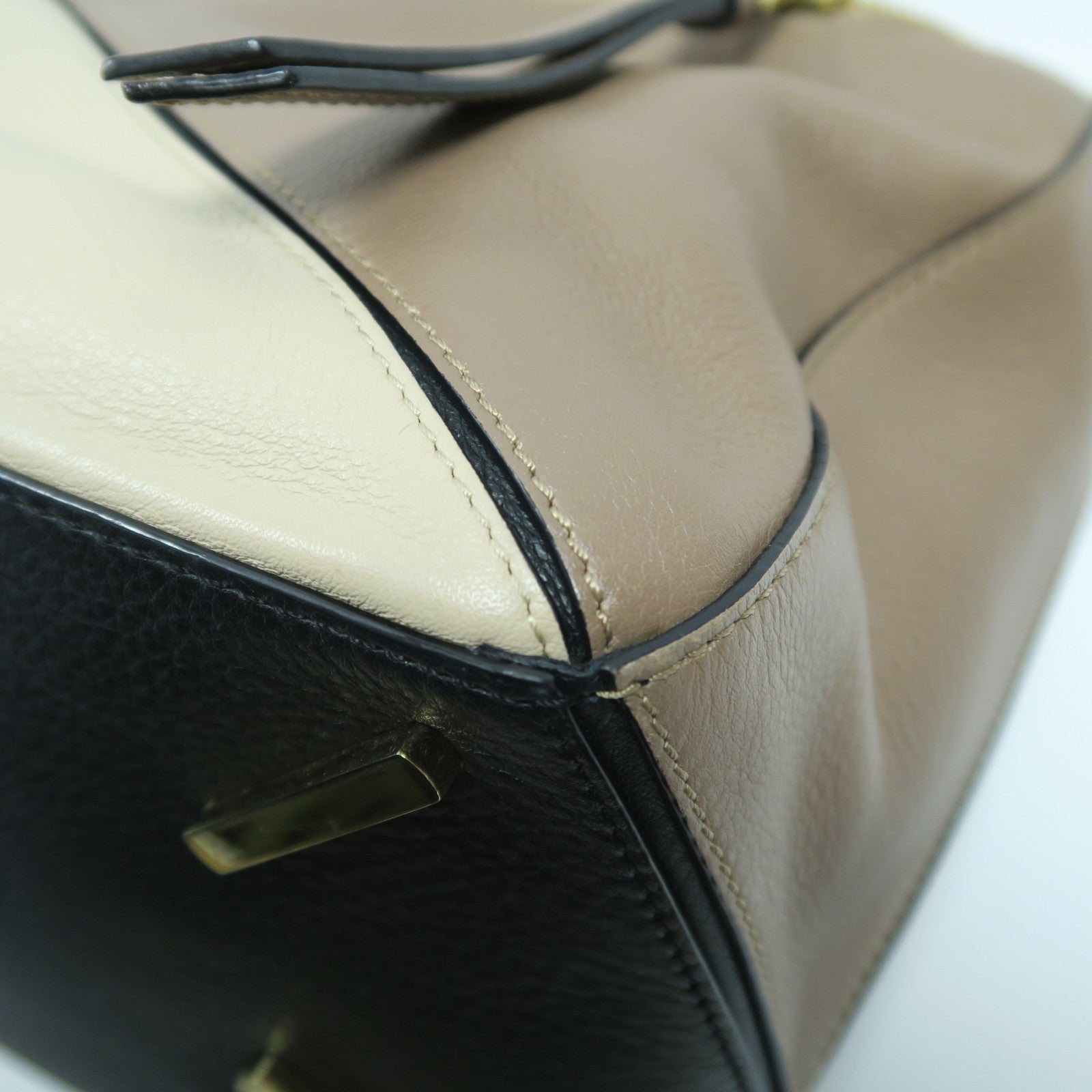LOEWE 牛皮皮革Puzzle Medium金扣手挽肩背兩用袋啡色/米色/黑色