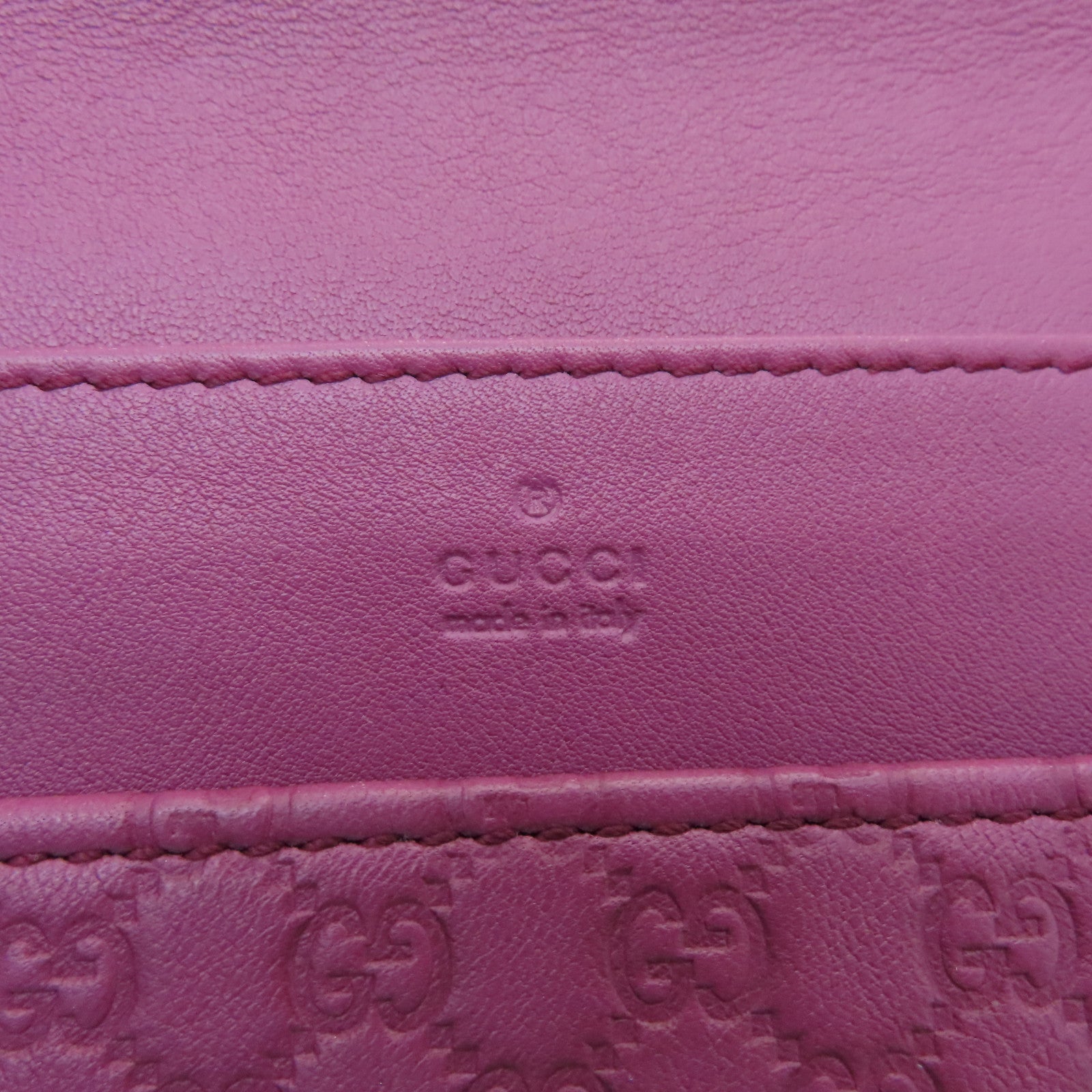 GUCCI Cowhide Leather Pouch With Handle Silver Buckle Clutch Pink