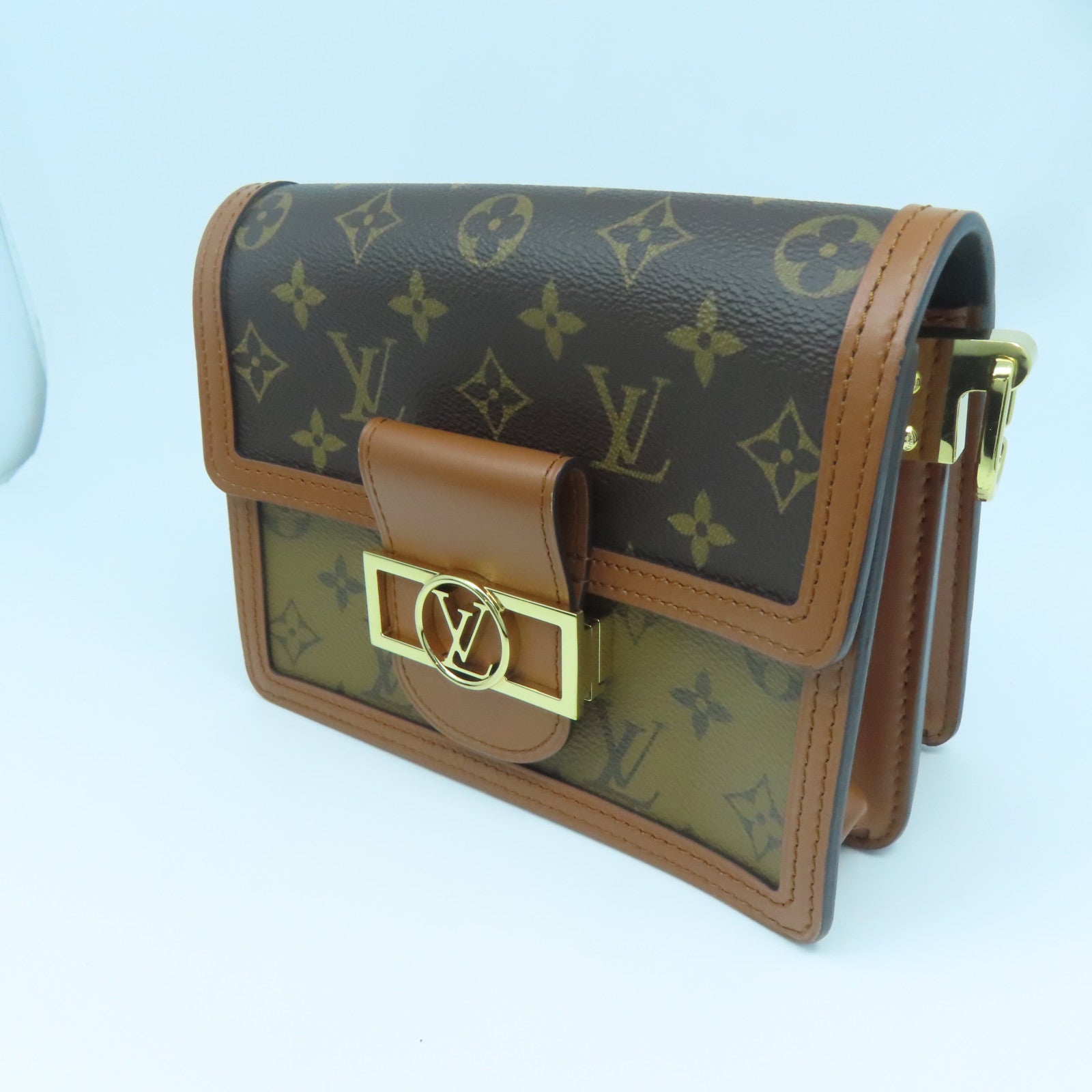 LOUIS VUITTON Monogram Mini Pauphine Gold Buckle Shoulder Bag Brown