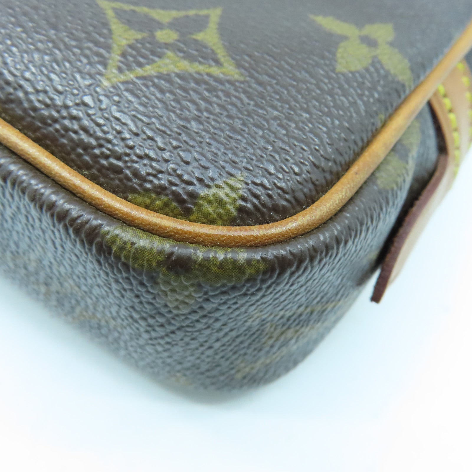 LOUIS VUITTON Monogram Pochette Marly Bandouliere金扣肩背袋啡色
