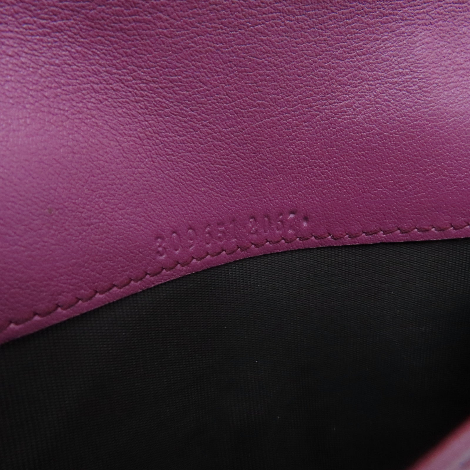 GUCCI Cowhide Leather Pouch With Handle Silver Buckle Clutch Pink