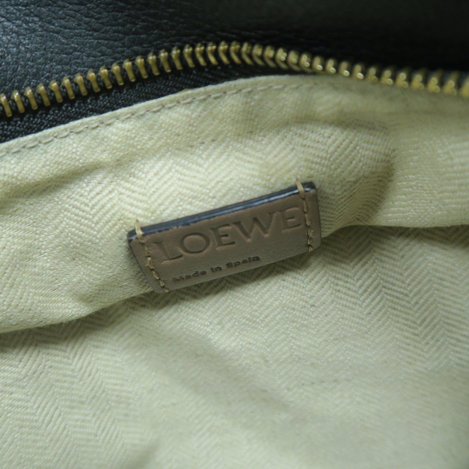LOEWE 牛皮皮革Puzzle Medium金扣手挽肩背兩用袋啡色/米色/黑色