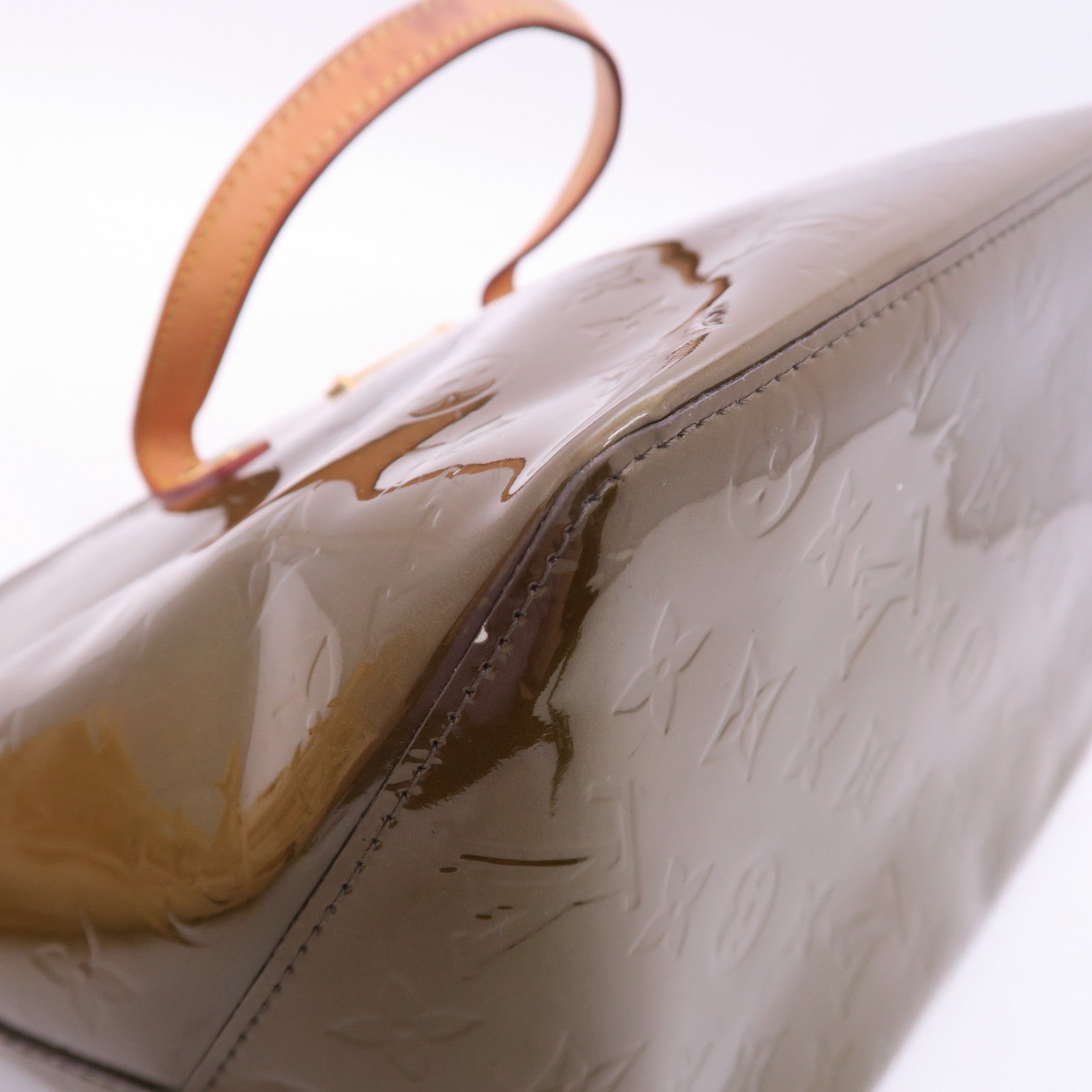 LOUIS VUITTON Vernis Bellevue PM金扣手挽袋綠色