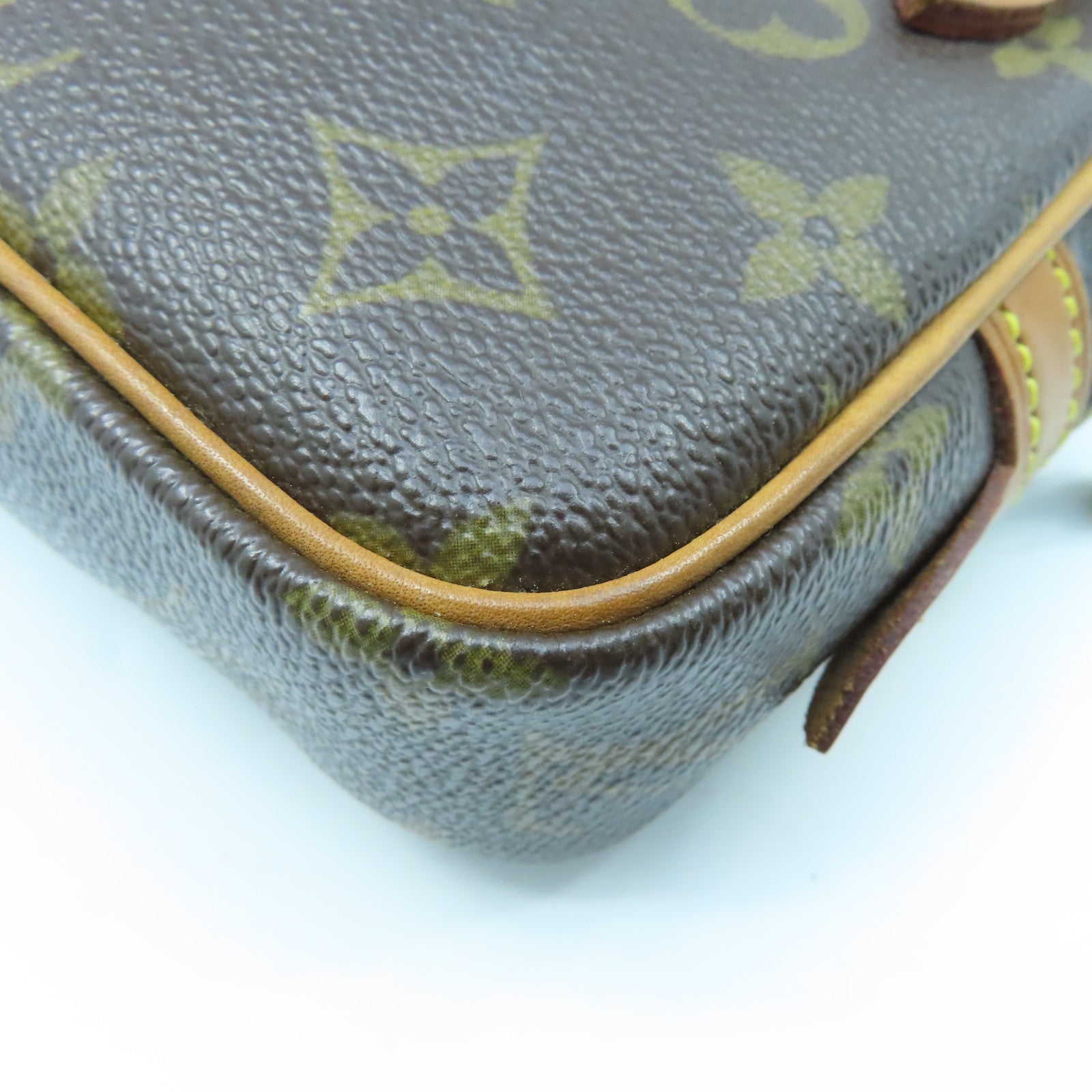LOUIS VUITTON Monogram Pochette Marly Bandouliere金扣肩背袋啡色