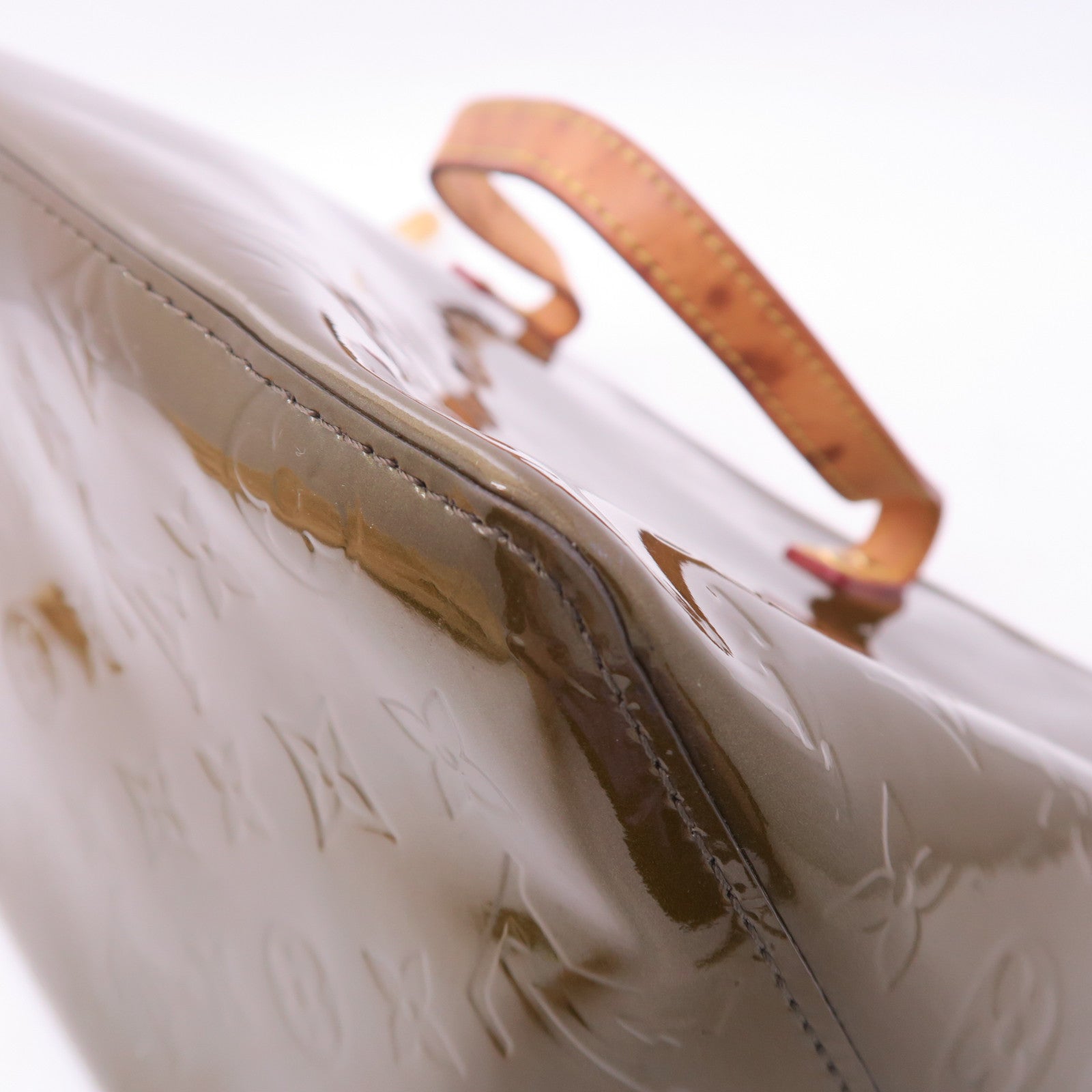 LOUIS VUITTON Vernis Bellevue PM金扣手挽袋綠色