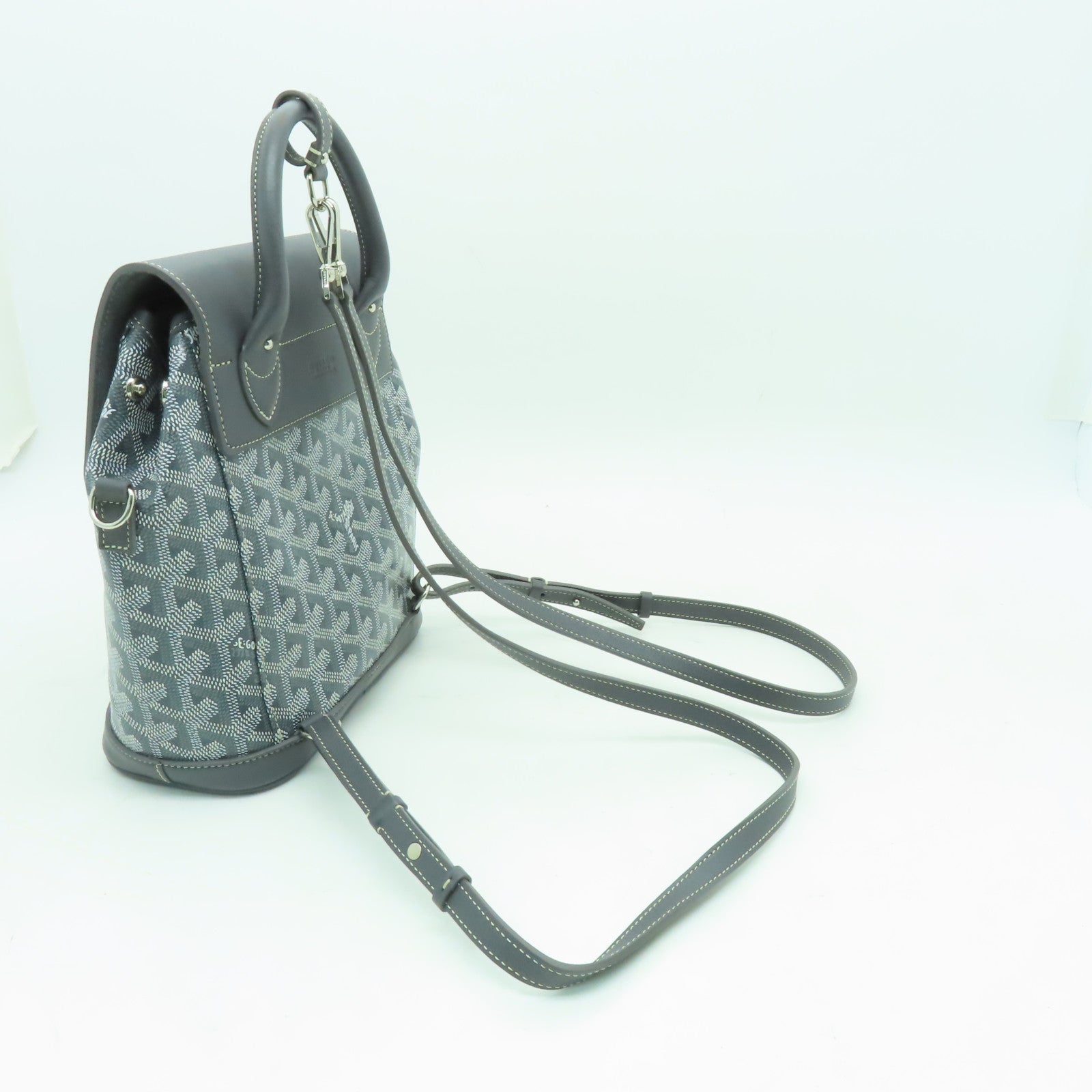 GOYARD 【激減優惠】塗層帆布/牛皮皮革Backpack銀扣背包灰色