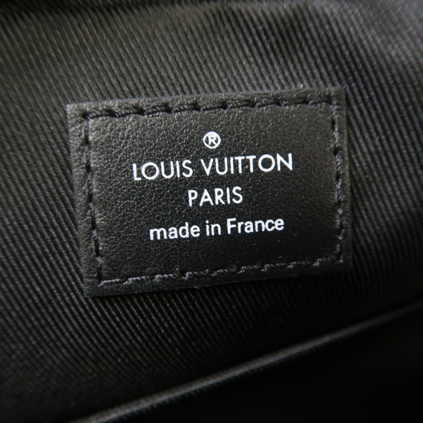 LOUIS VUITTON Monogram Graffiti Trio Messenger肩背袋黑色/彩色