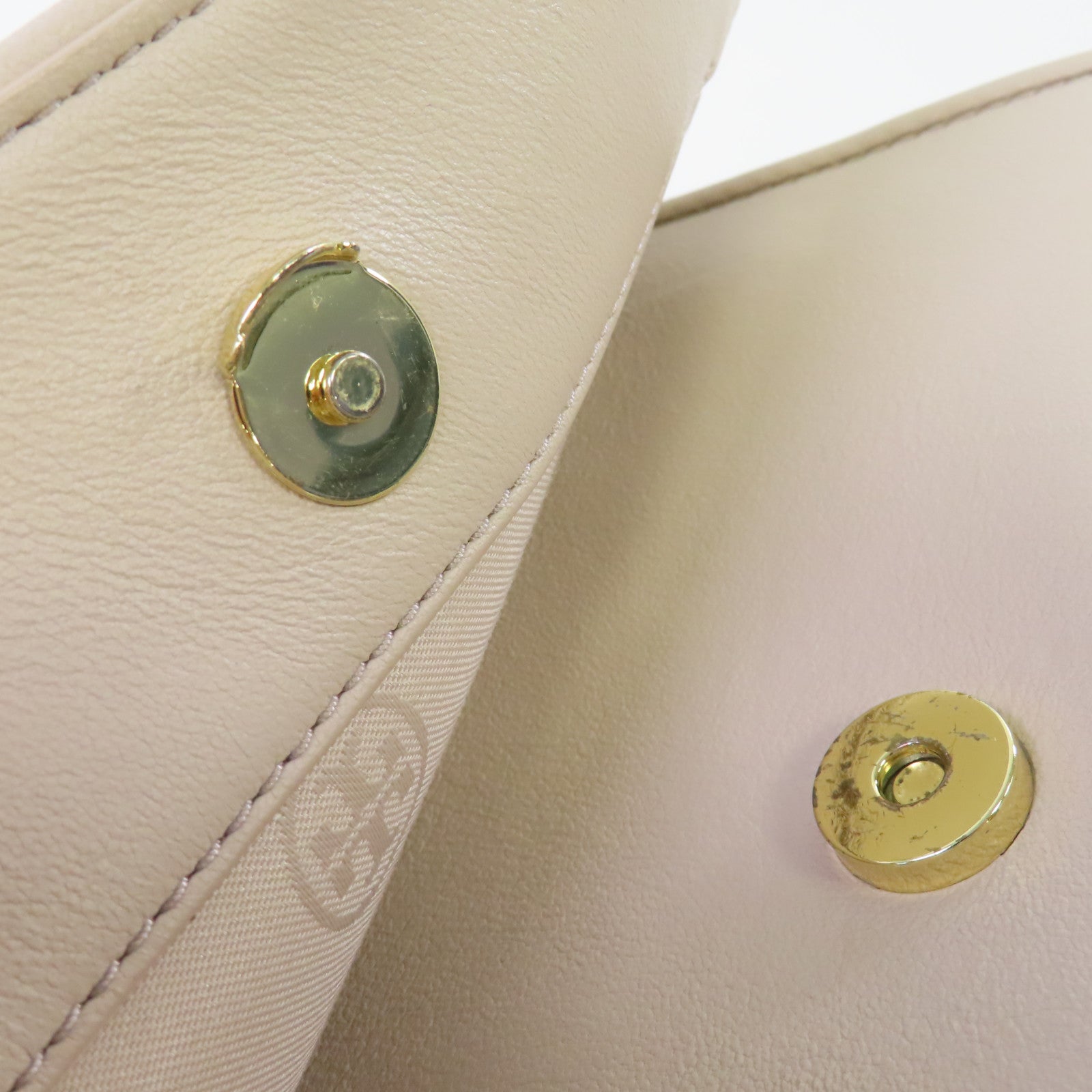 Tory Burch 牛皮皮革Chain Shoulder Bag金扣鏈帶肩背袋杏色