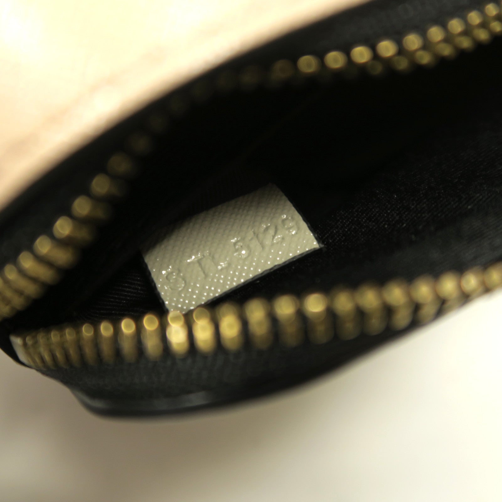 MARC JACOBS 牛皮皮革Shoulder Bag金扣肩背袋灰色