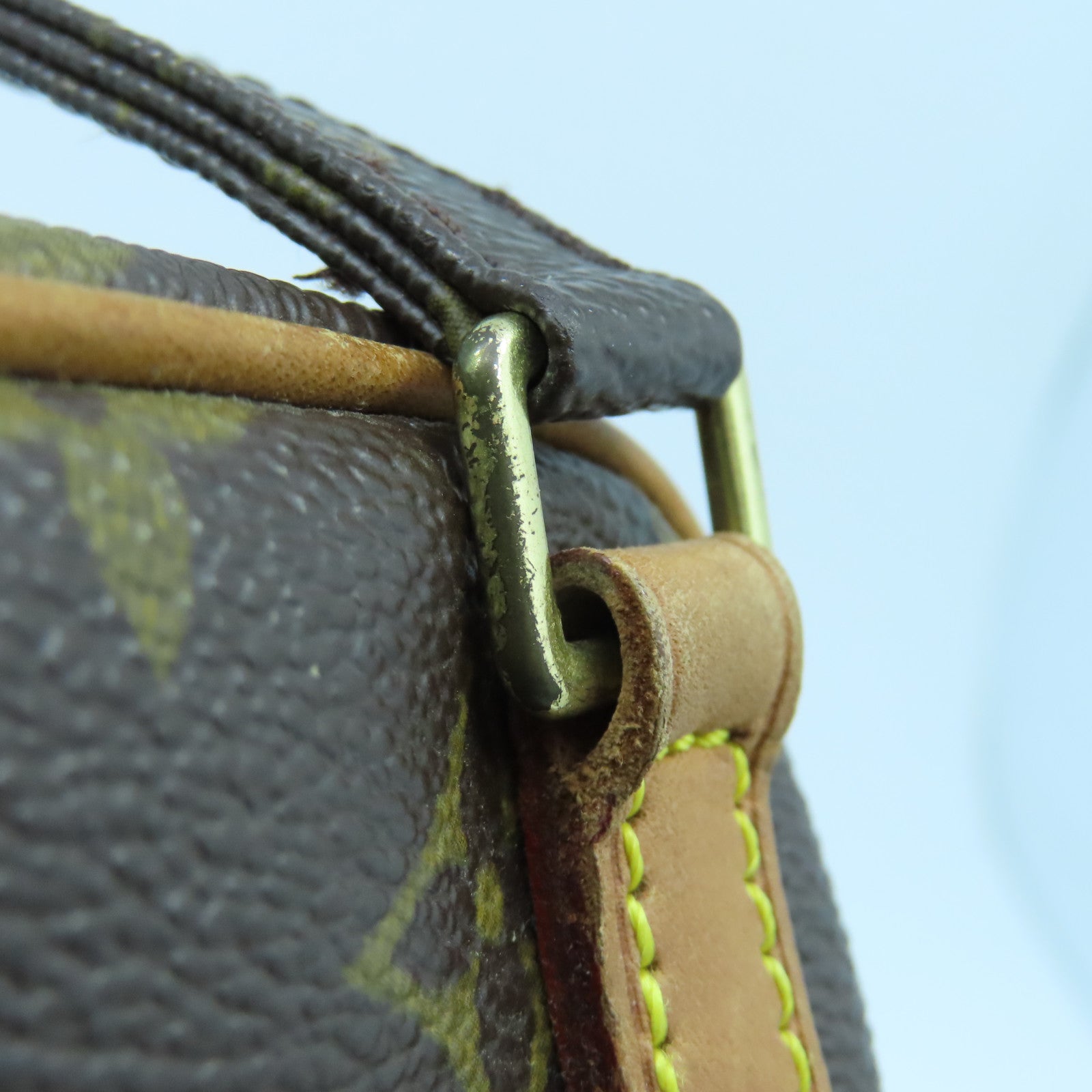 LOUIS VUITTON Monogram Pochette Marly Bandouliere金扣肩背袋啡色