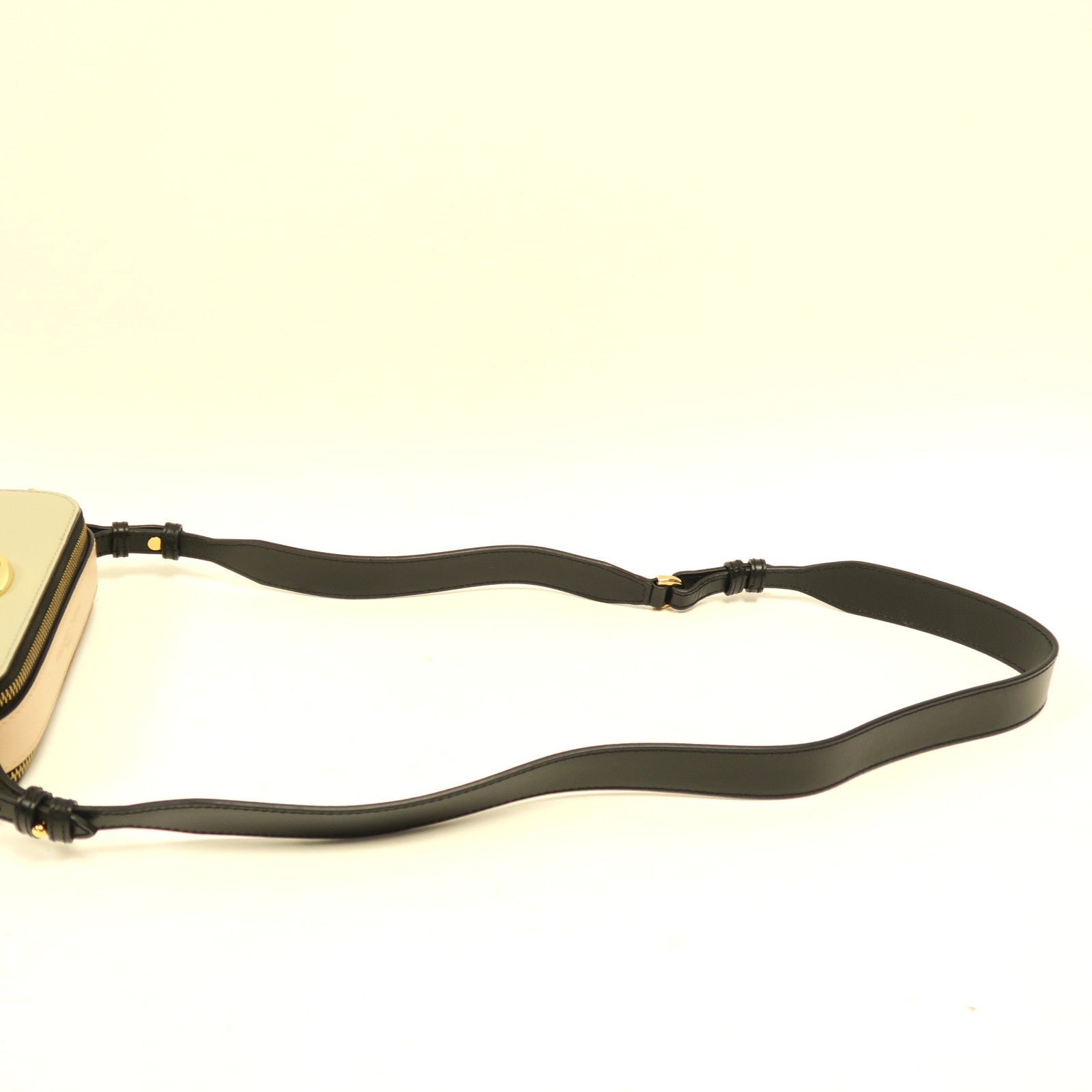 MARC JACOBS 牛皮皮革Shoulder Bag金扣肩背袋灰色