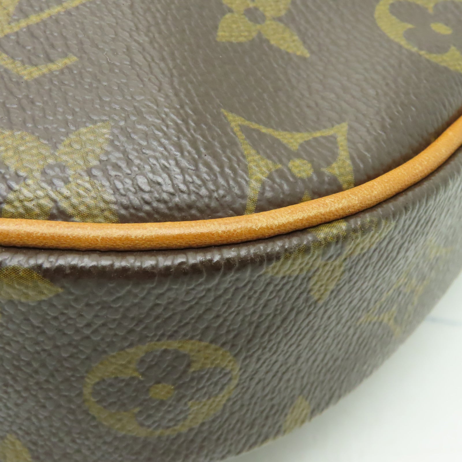 LOUIS VUITTON Monogram Odeon PM金扣肩背袋啡色