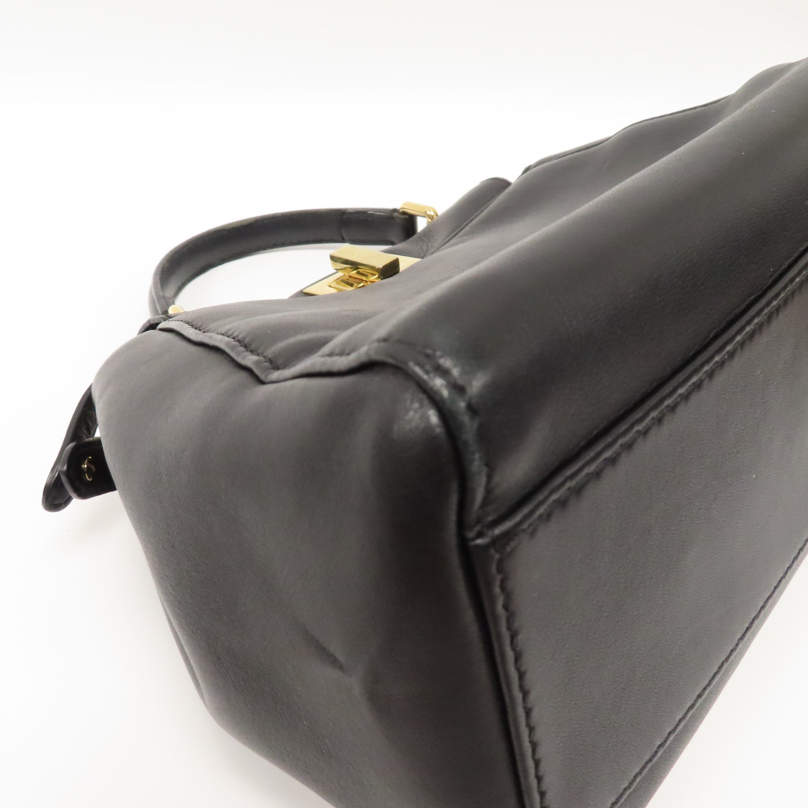 FENDI 牛皮皮革Mini Peekaboo金扣手挽肩背兩用袋黑色