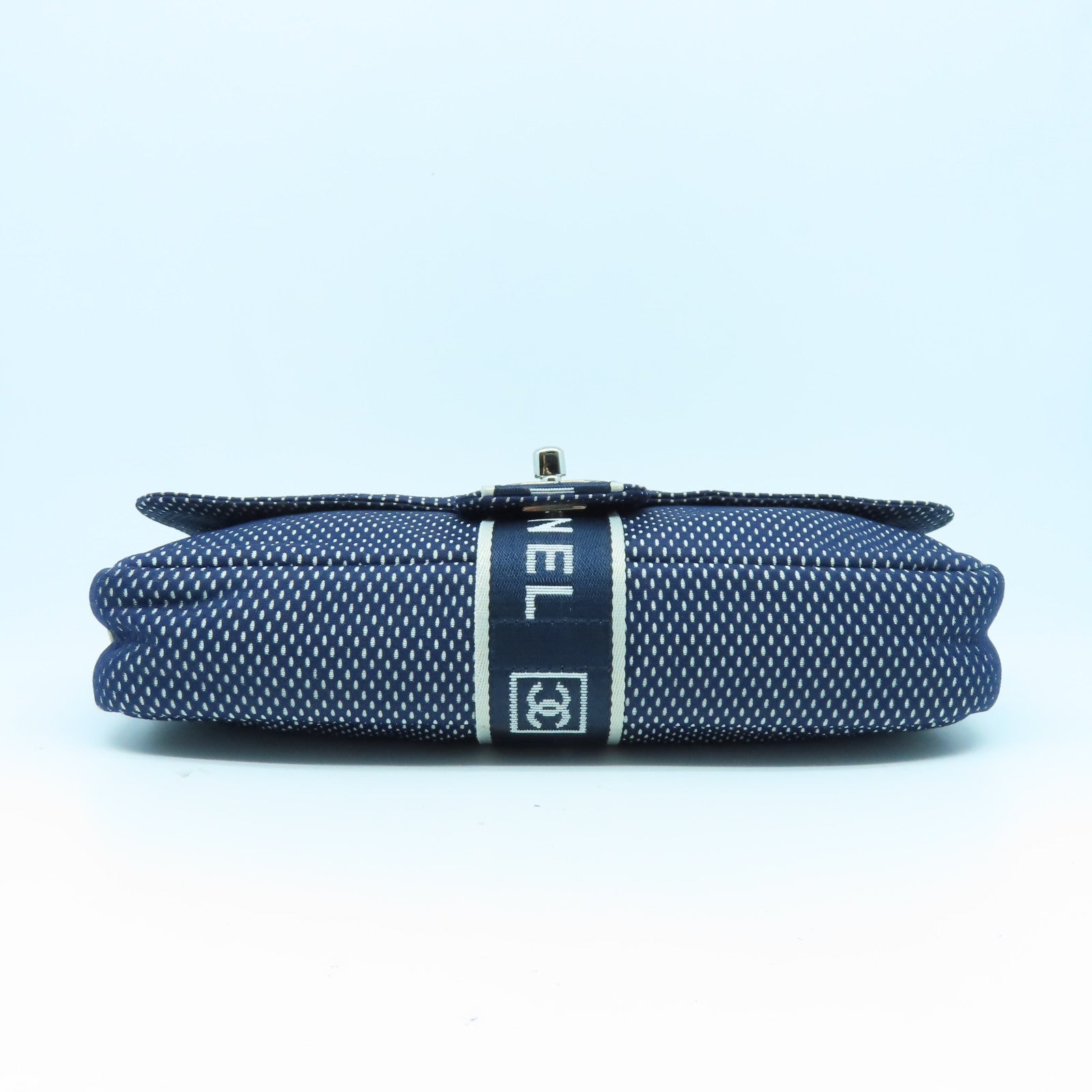 CHANEL 帆布Chain Shoulder Bag銀扣鏈帶肩背袋藍色
