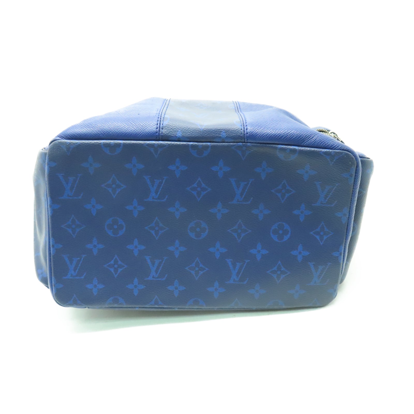 LOUIS VUITTON Taiga Rucksack銀扣背包深藍色