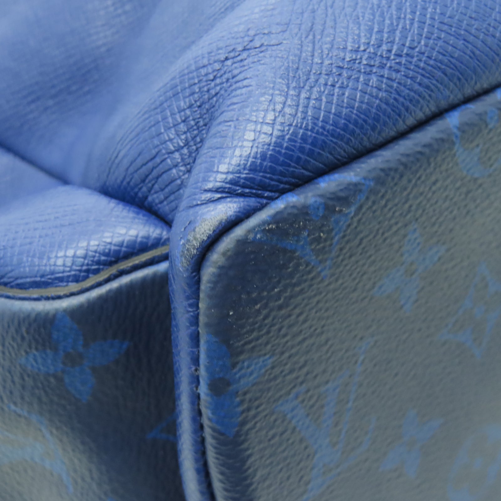 LOUIS VUITTON Taiga Rucksack銀扣背包深藍色