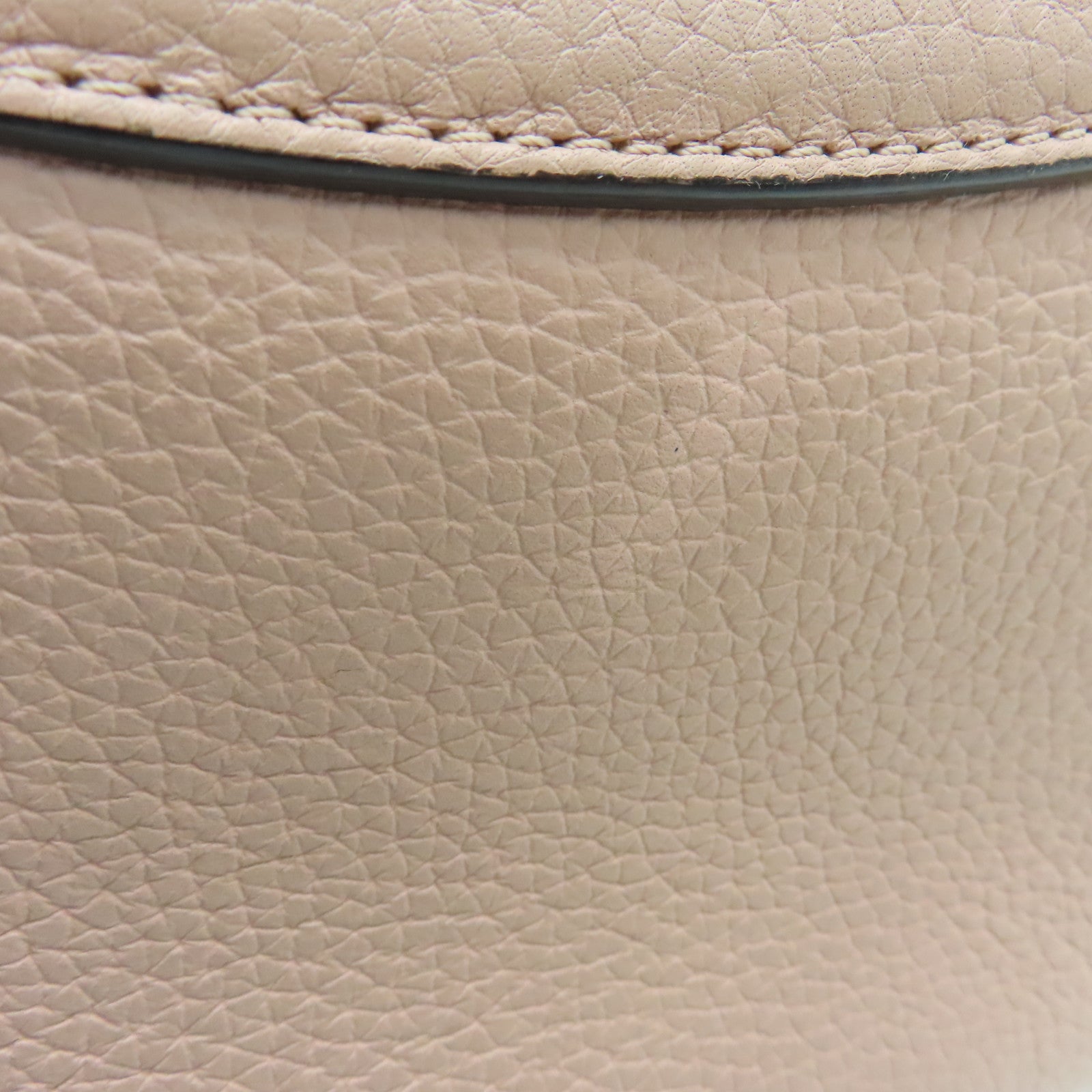 LOUIS VUITTON 牛皮皮革Capucines BB银扣手挽肩背两用袋粉红色