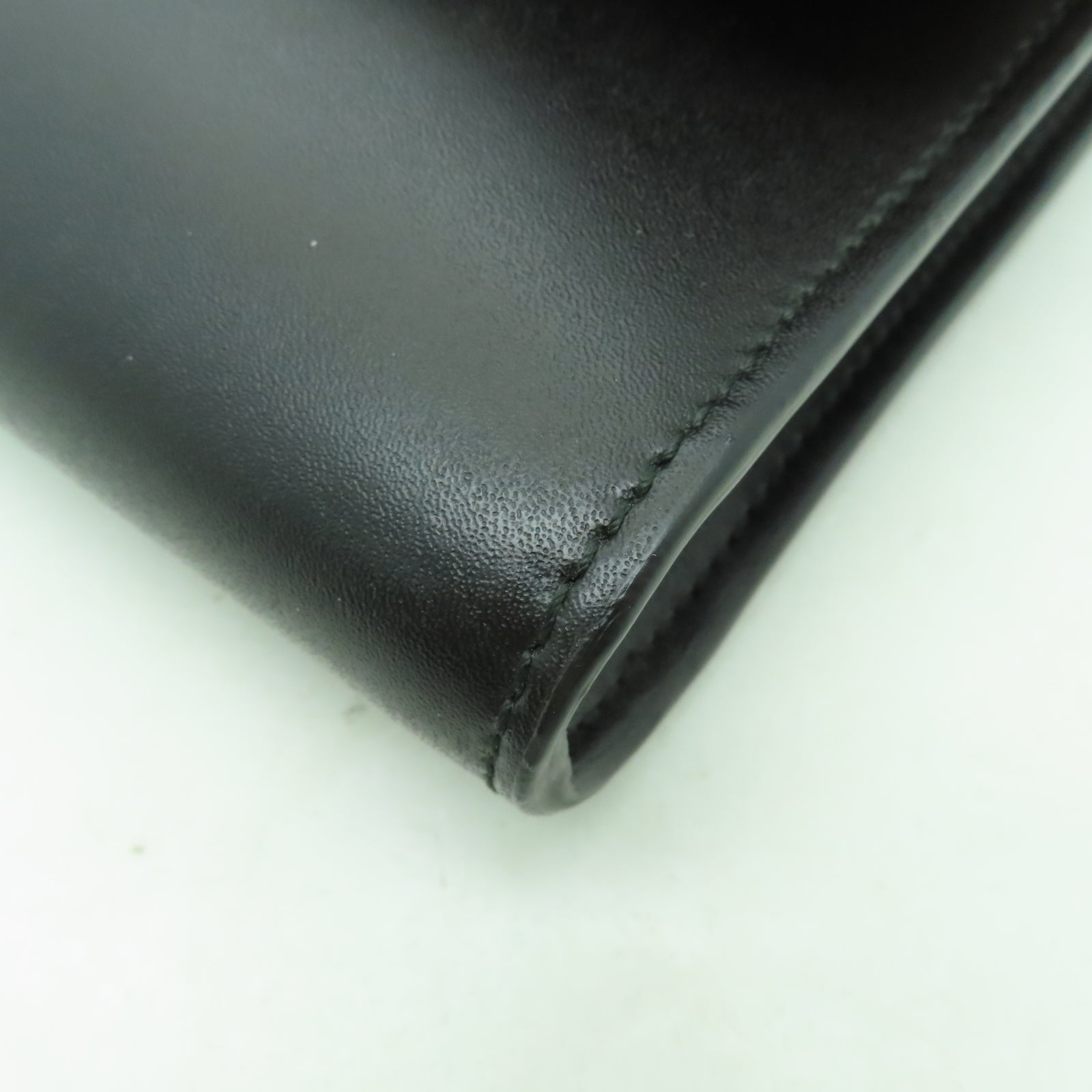 Salvatore Ferragamo 牛皮皮革Shoulder Bag鏈帶肩背袋黑色