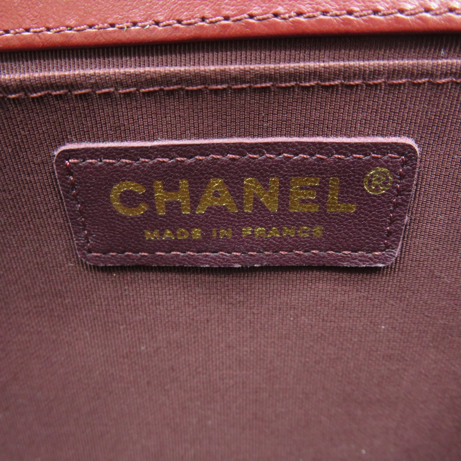 CHANEL 菱格羊皮皮革Boy Chanel Chain Shoulder Bag金扣链带肩背袋红色