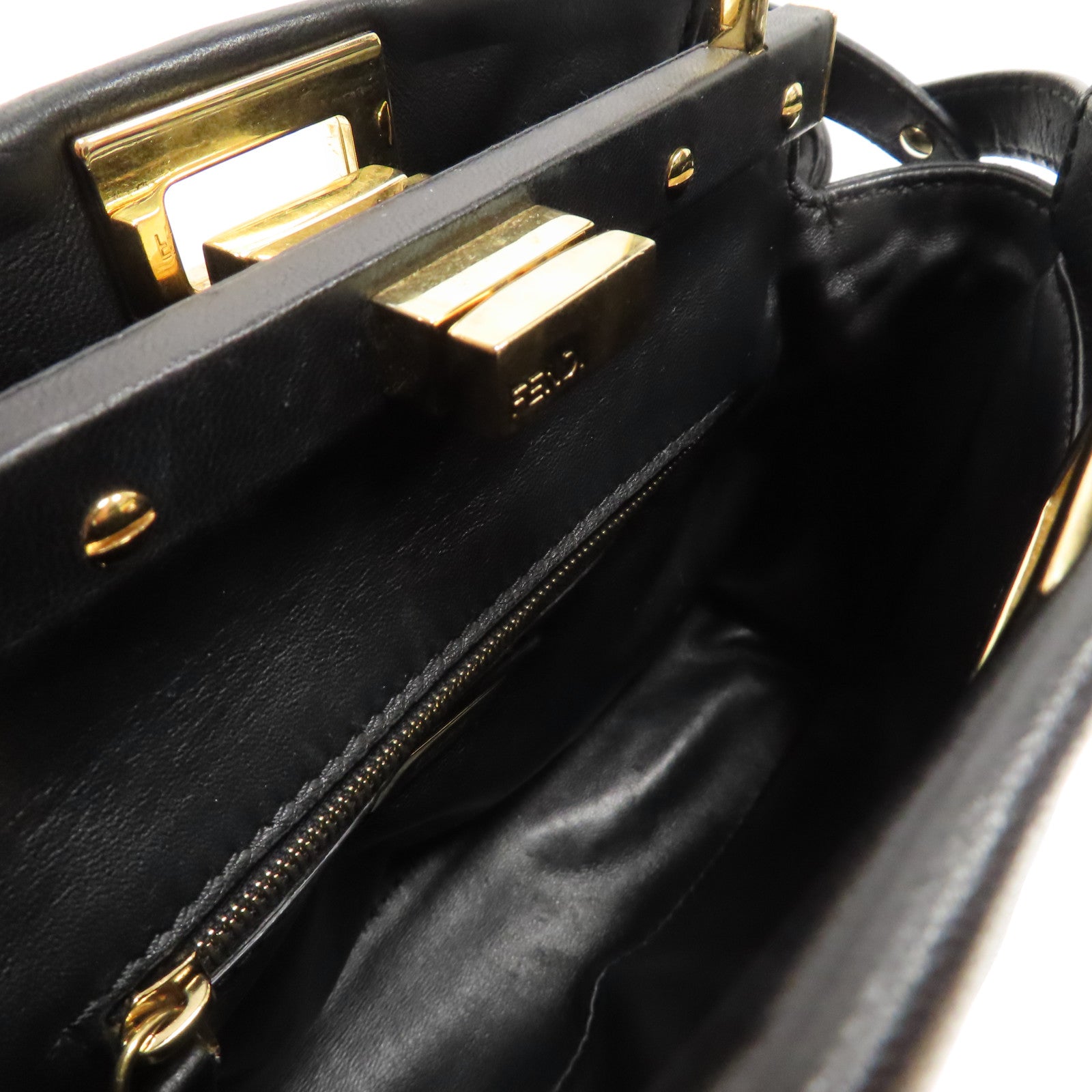 FENDI 牛皮皮革Mini Peekaboo金扣手挽肩背兩用袋黑色