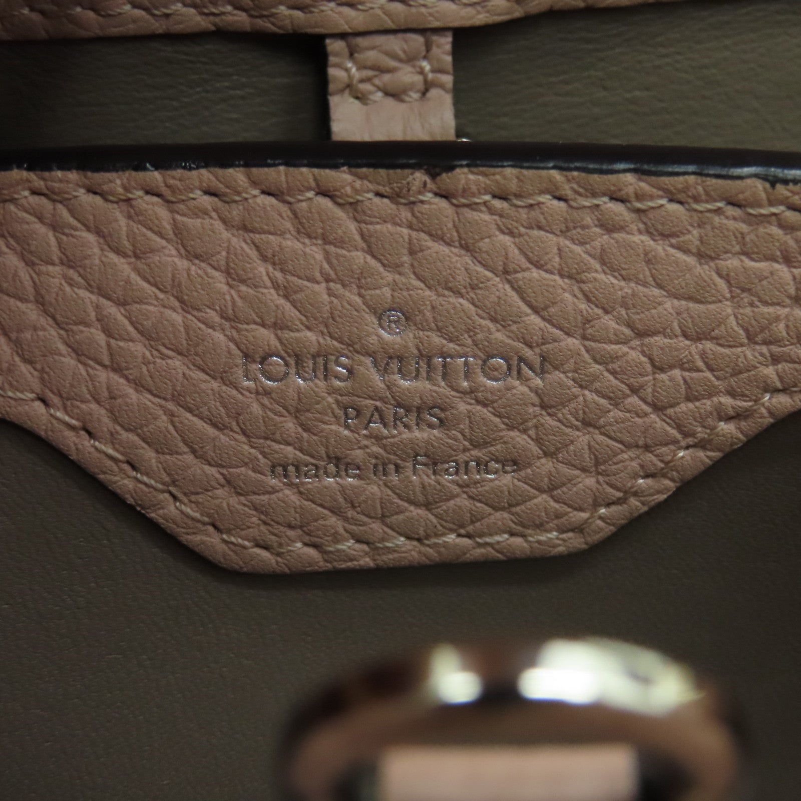 LOUIS VUITTON 牛皮皮革Capucines BB银扣手挽肩背两用袋粉红色