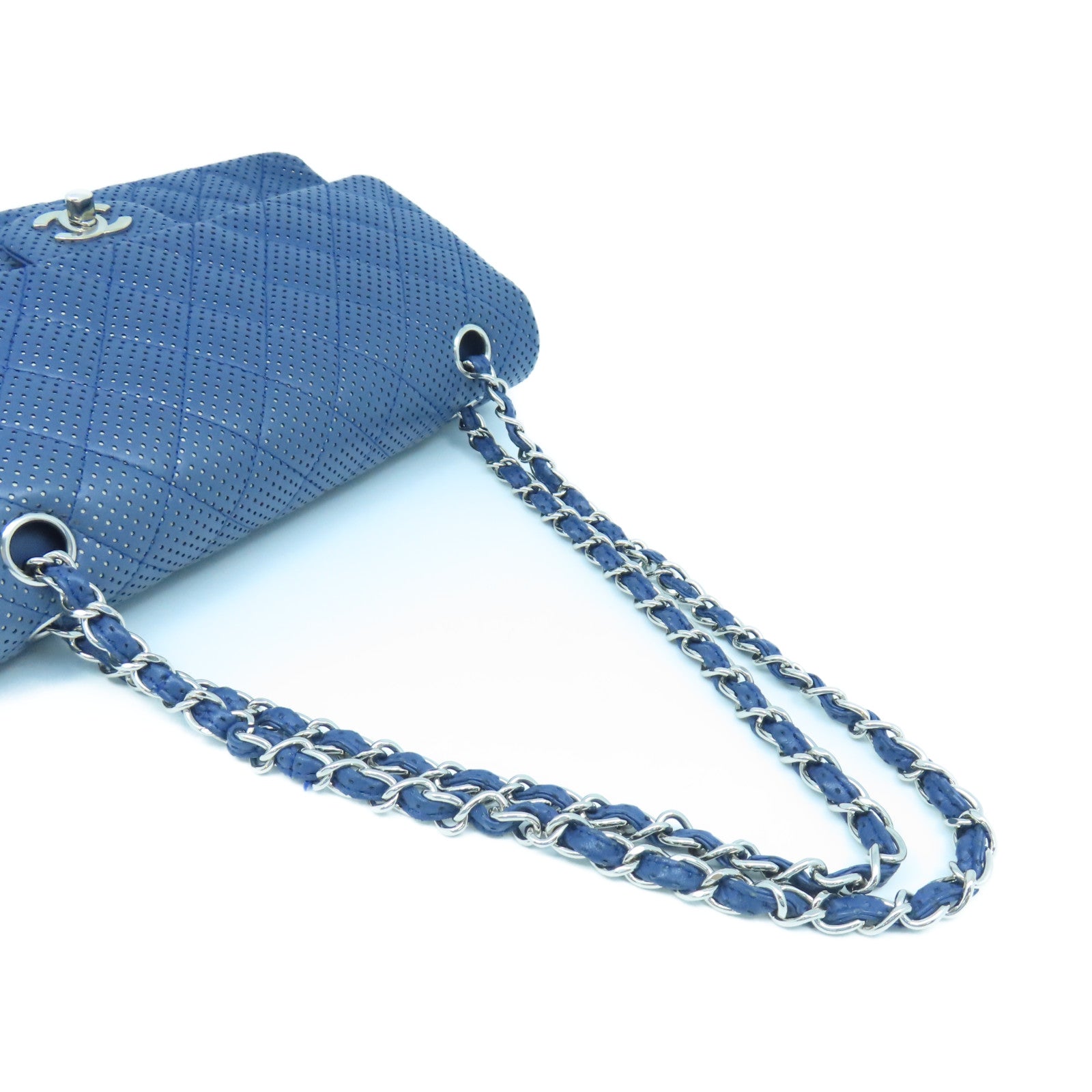 CHANEL rhombic cowhide leather Chain Shoulder silver buckle chain shoulder bag blue