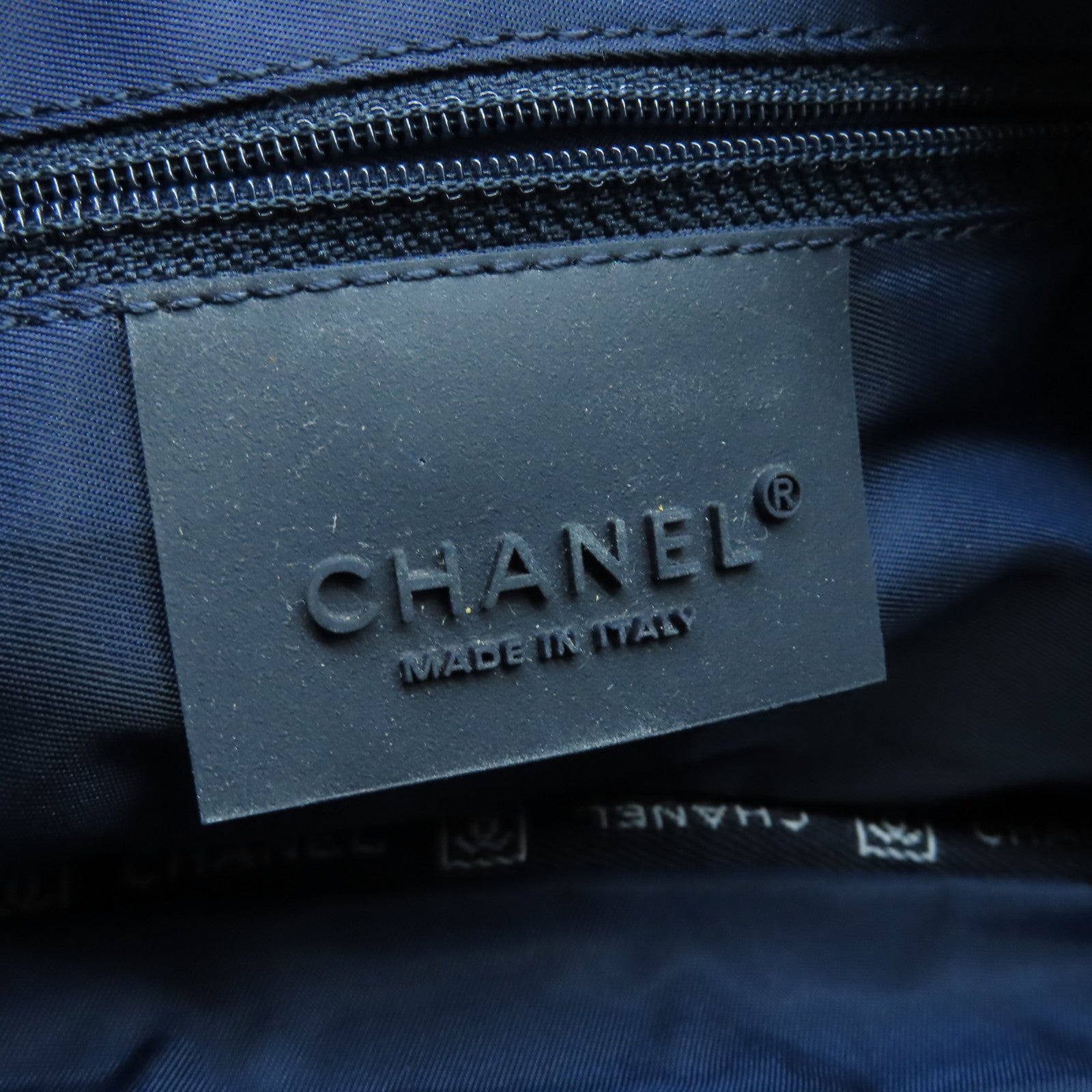 CHANEL 帆布Chain Shoulder Bag銀扣鏈帶肩背袋藍色