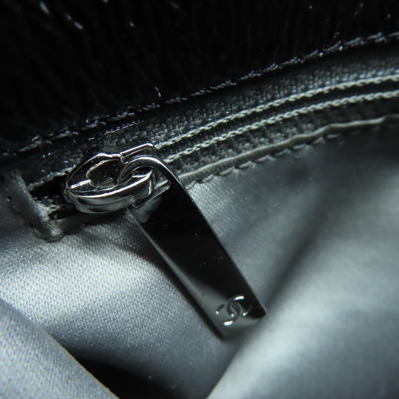 CHANEL 【激減優惠】牛皮皮革Shoulder Bag銀扣鏈帶肩背袋黑色