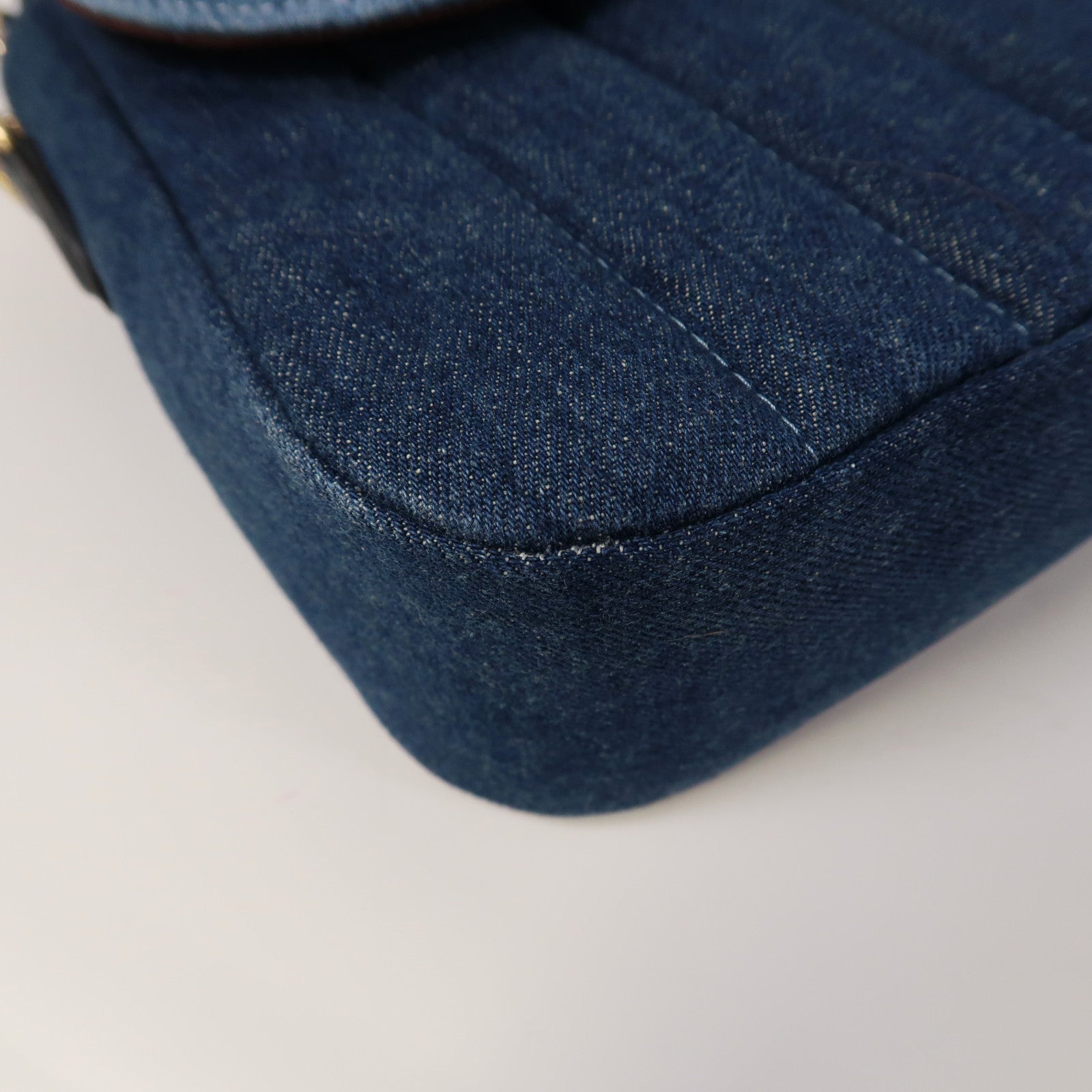 COACH 牛仔布Shoulder Bag金扣手挽肩背兩用袋藍色/黑色